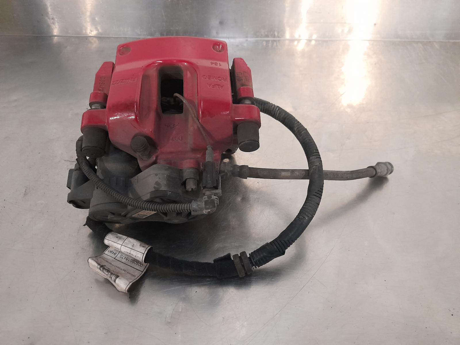 2018 Alfa Romeo Stelvio Caliper View Auto part Caliper Alfa Romeo Stelvio 2018