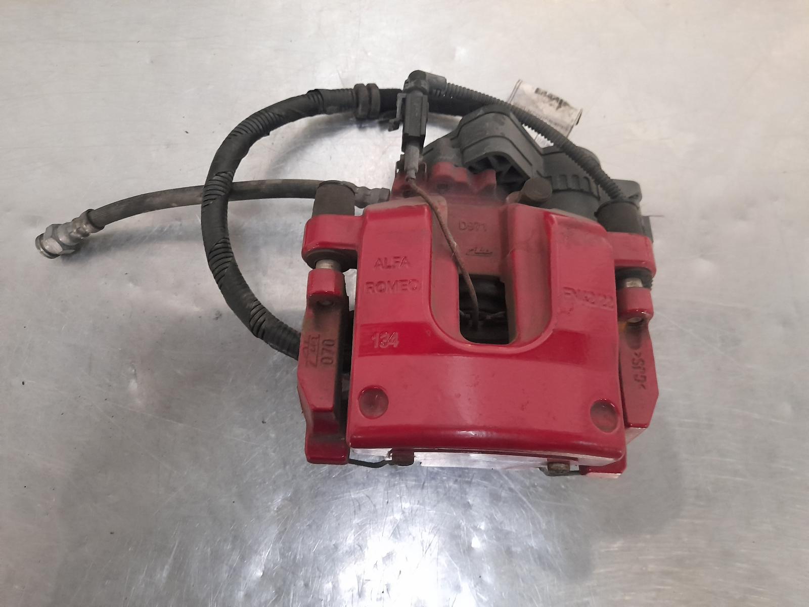 2018 Alfa Romeo Stelvio Caliper View Auto part Caliper Alfa Romeo Stelvio 2018