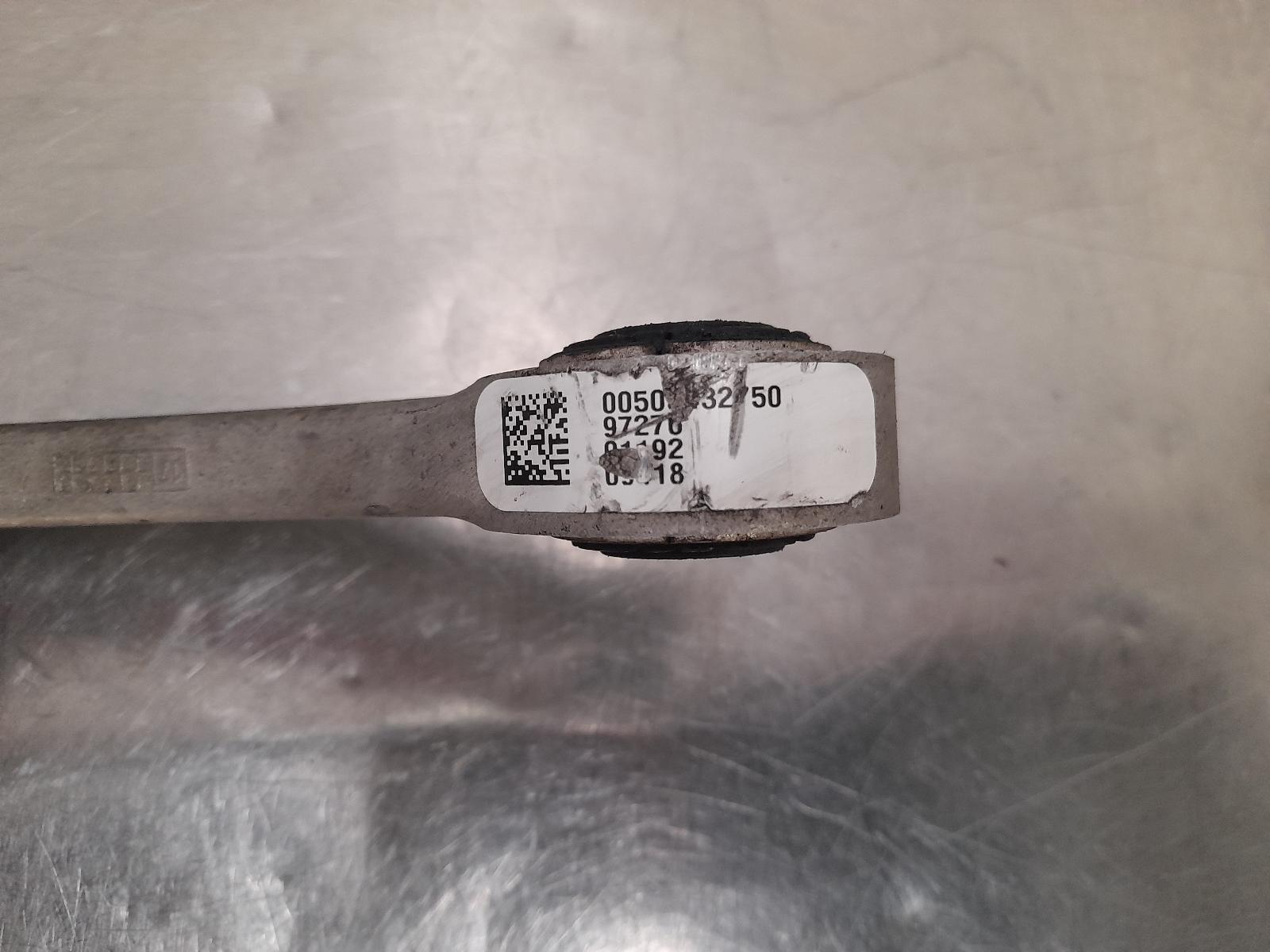 View Auto part Left Rear Trailing Arm Alfa Romeo Stelvio 2018