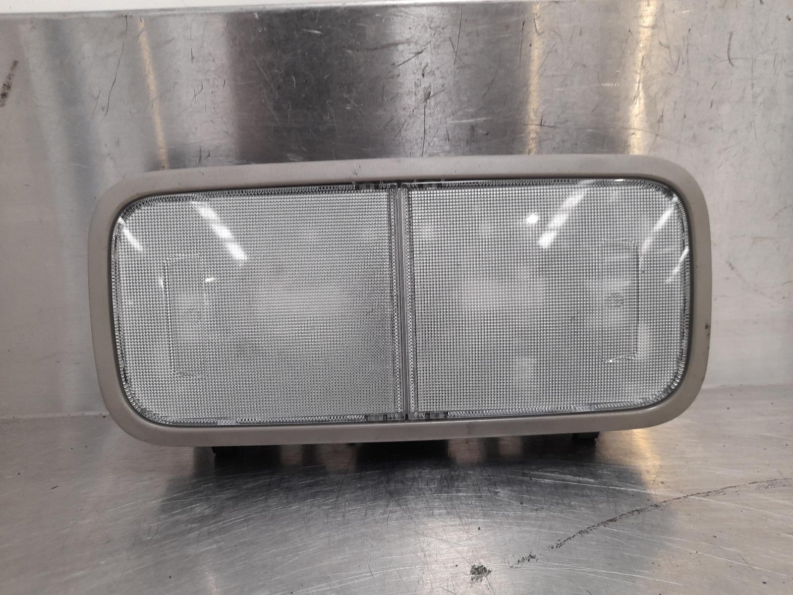 View Auto part Courtesy Light Kia Carnival/grand Carnival 2019