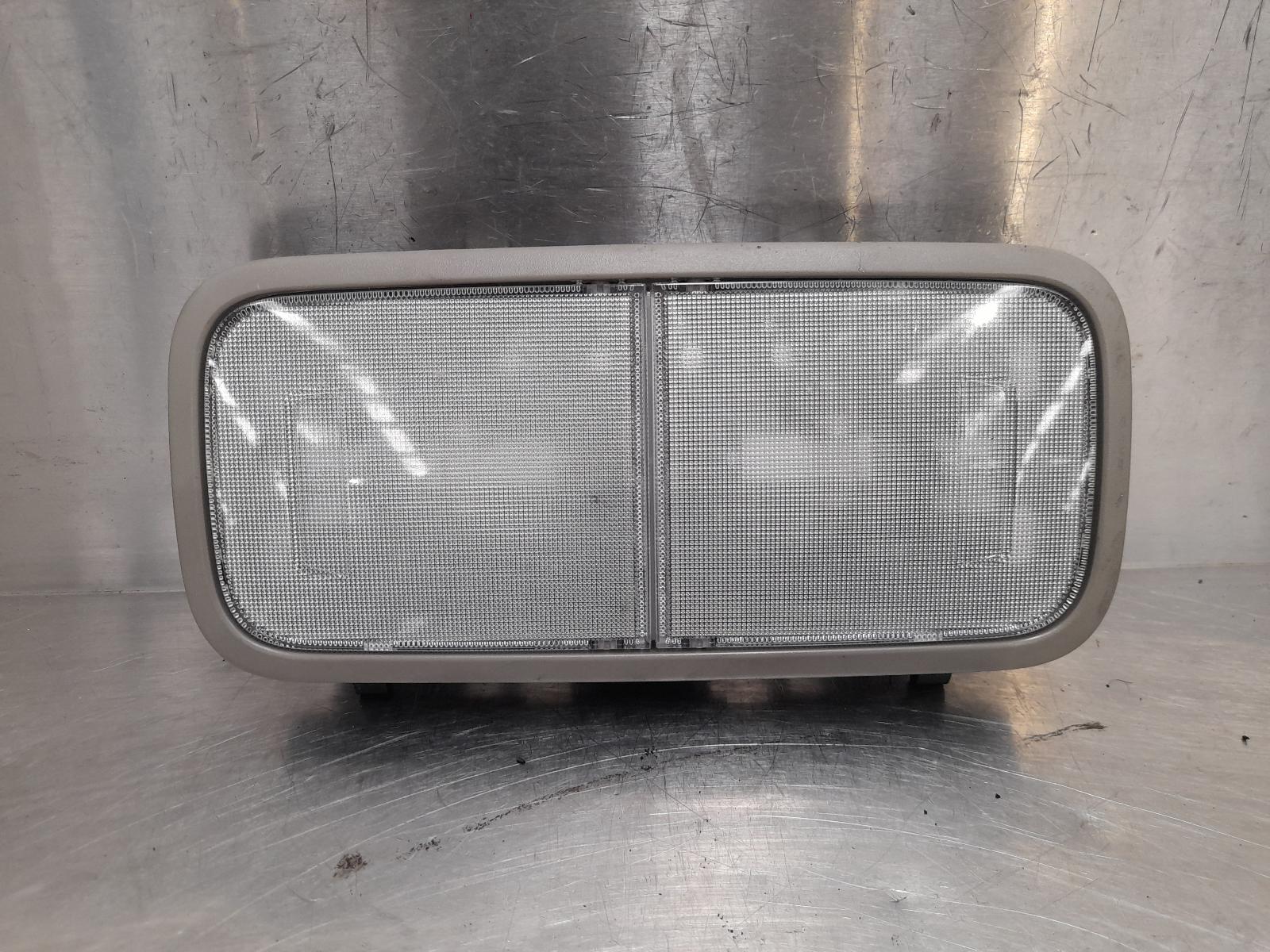 View Auto part Courtesy Light Kia Carnival/grand Carnival 2019