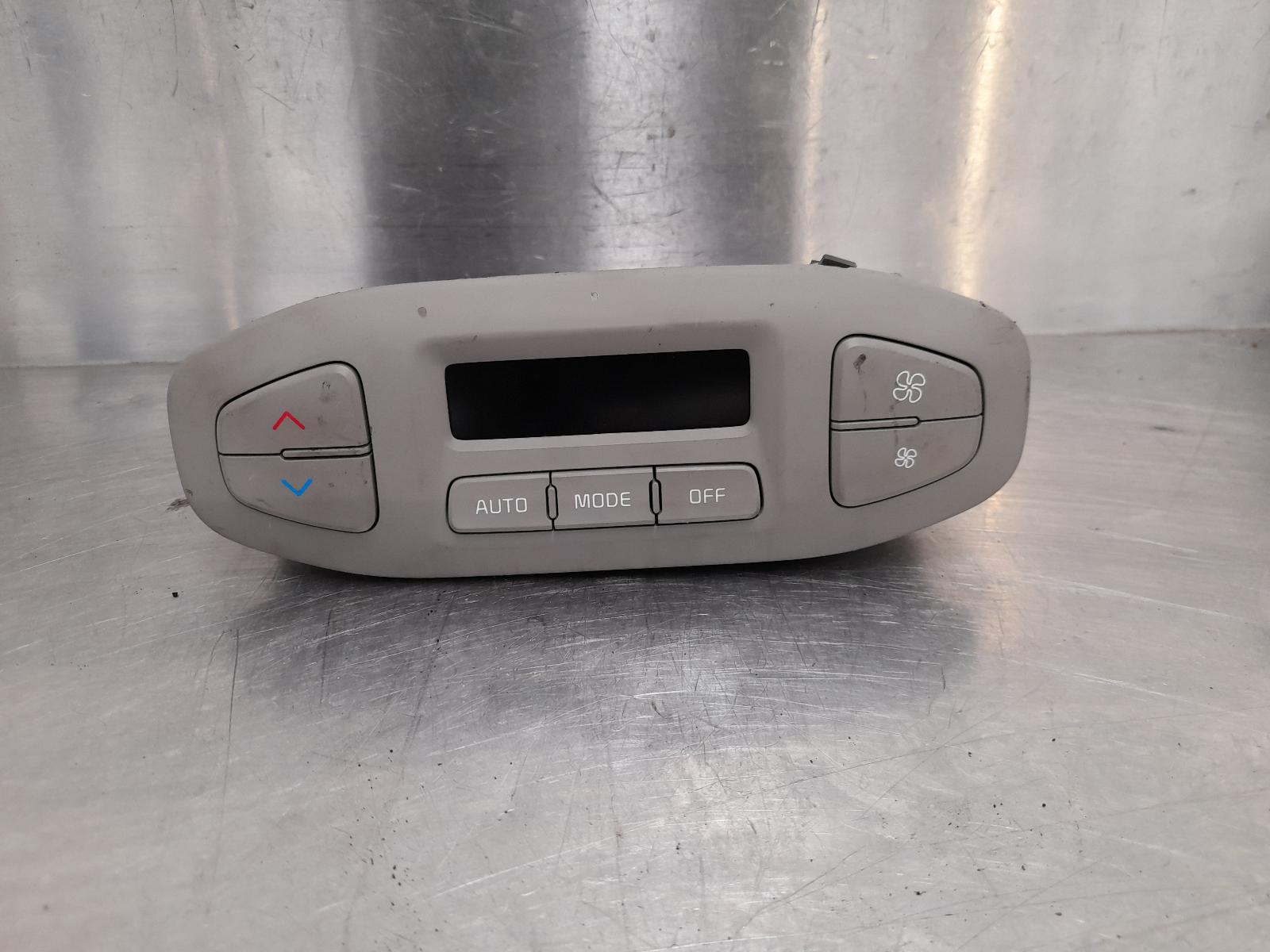 View Auto part Heater/Ac Controls Kia Carnival/grand Carnival 2019