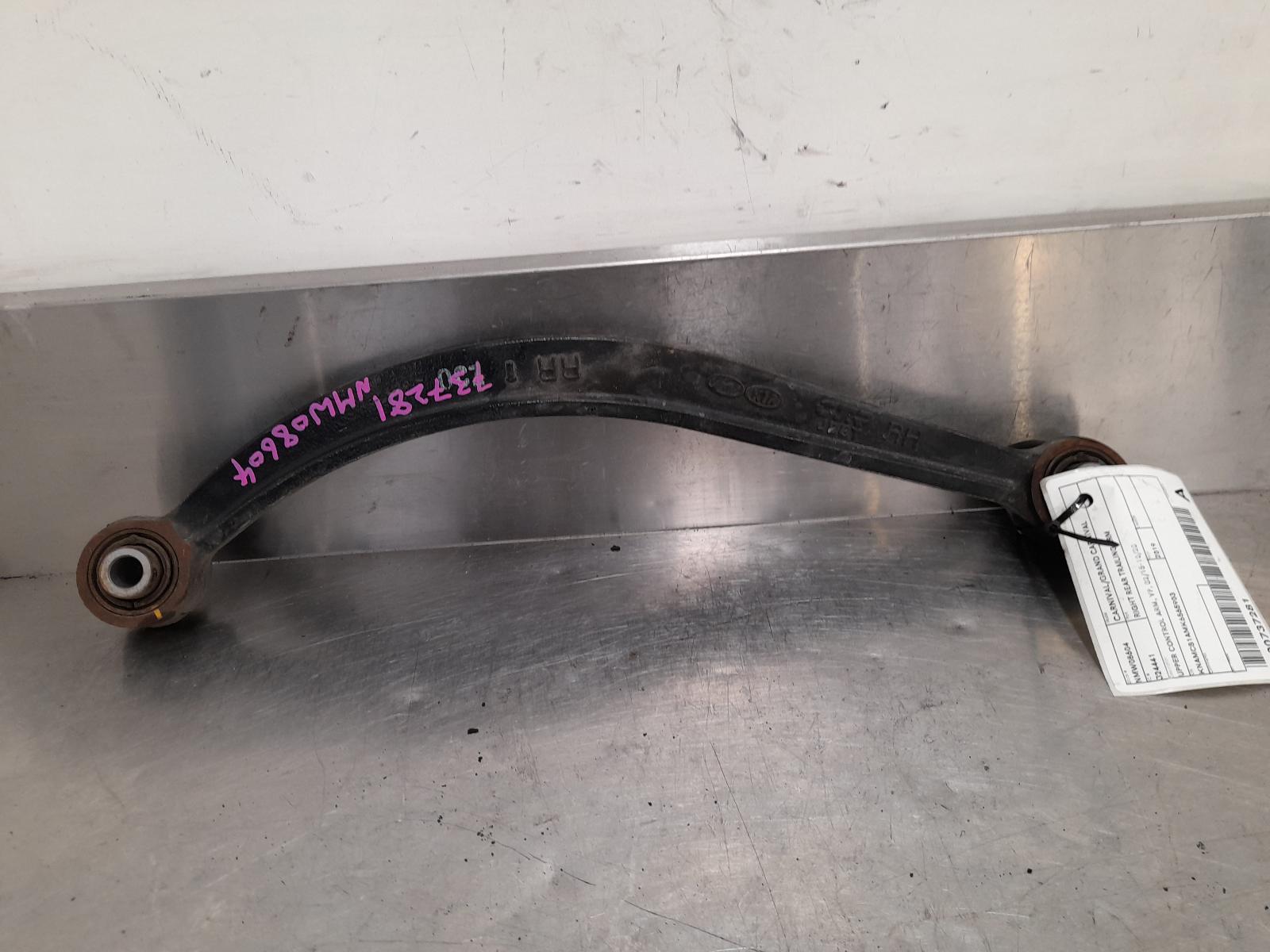 View Auto part Right Rear Trailing Arm Kia Carnival/grand Carnival 2019