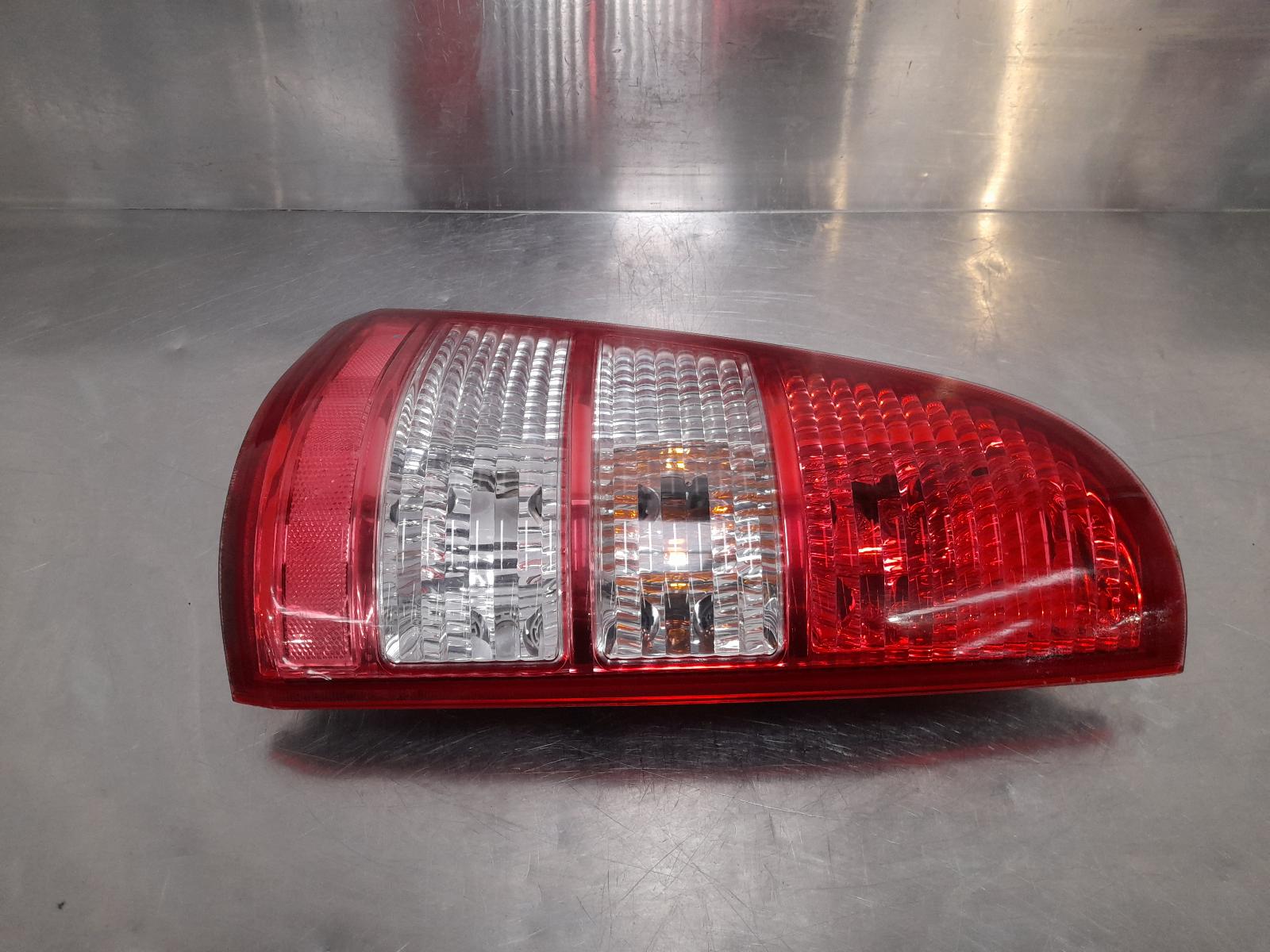 View Auto part Left Taillight Foton Tunland 2015