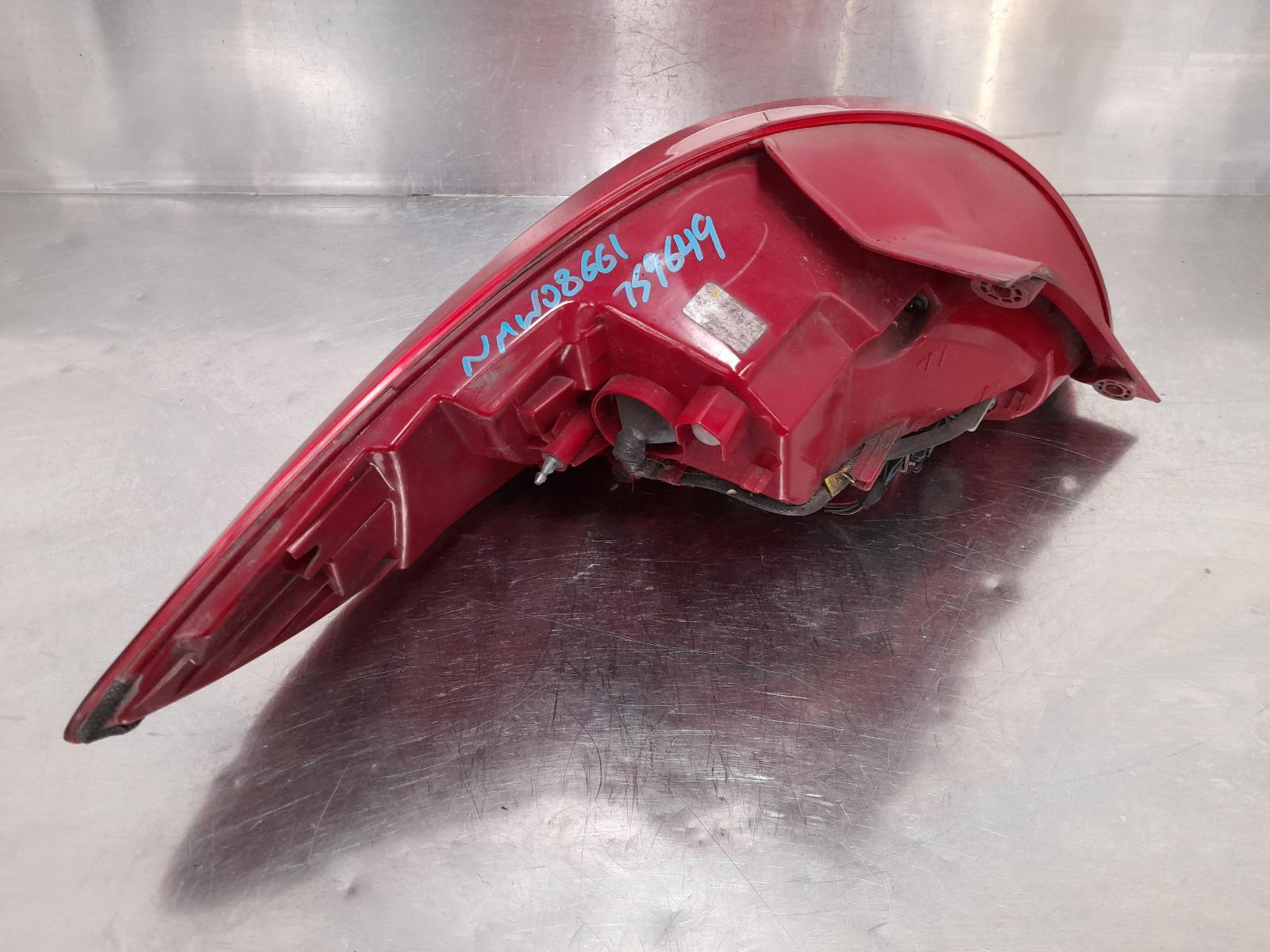 View Auto part Left Taillight Hyundai Veloster 2012