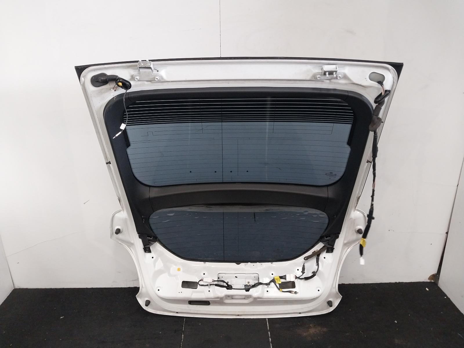 View Auto part Bootlid/Tailgate Hyundai Veloster 2012
