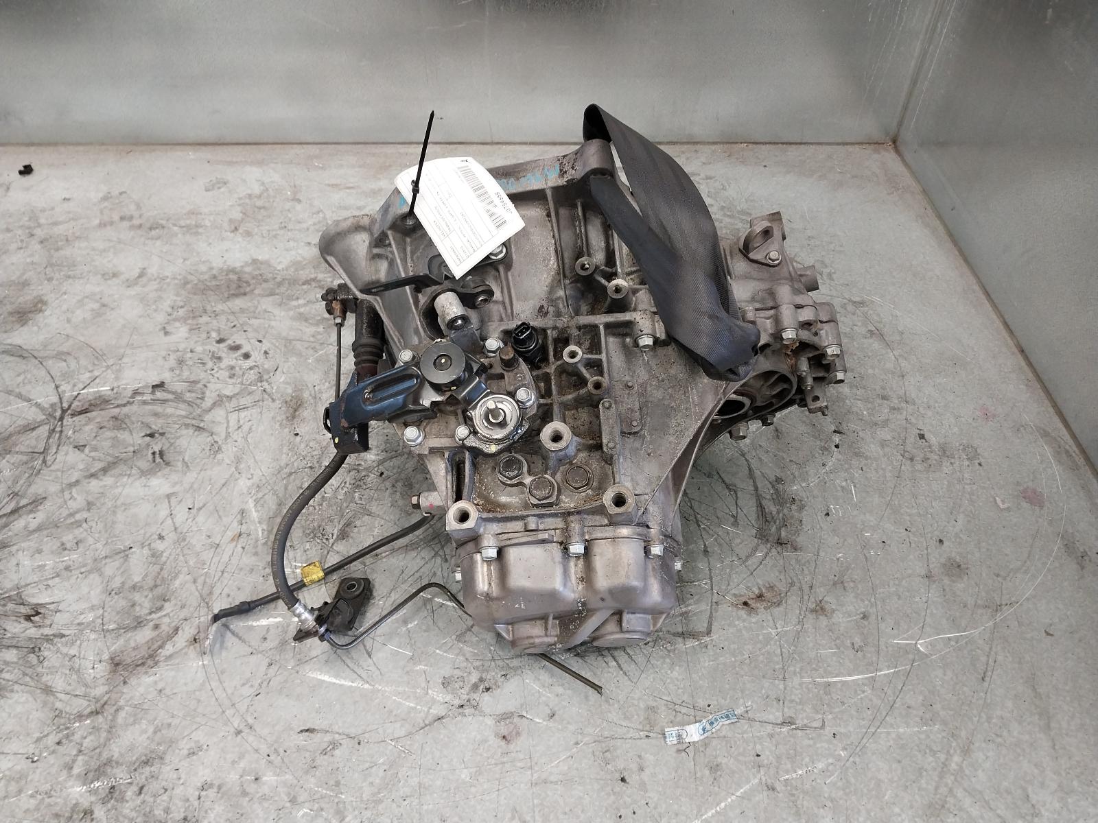 View Auto part Trans/Gearbox Hyundai Veloster 2012