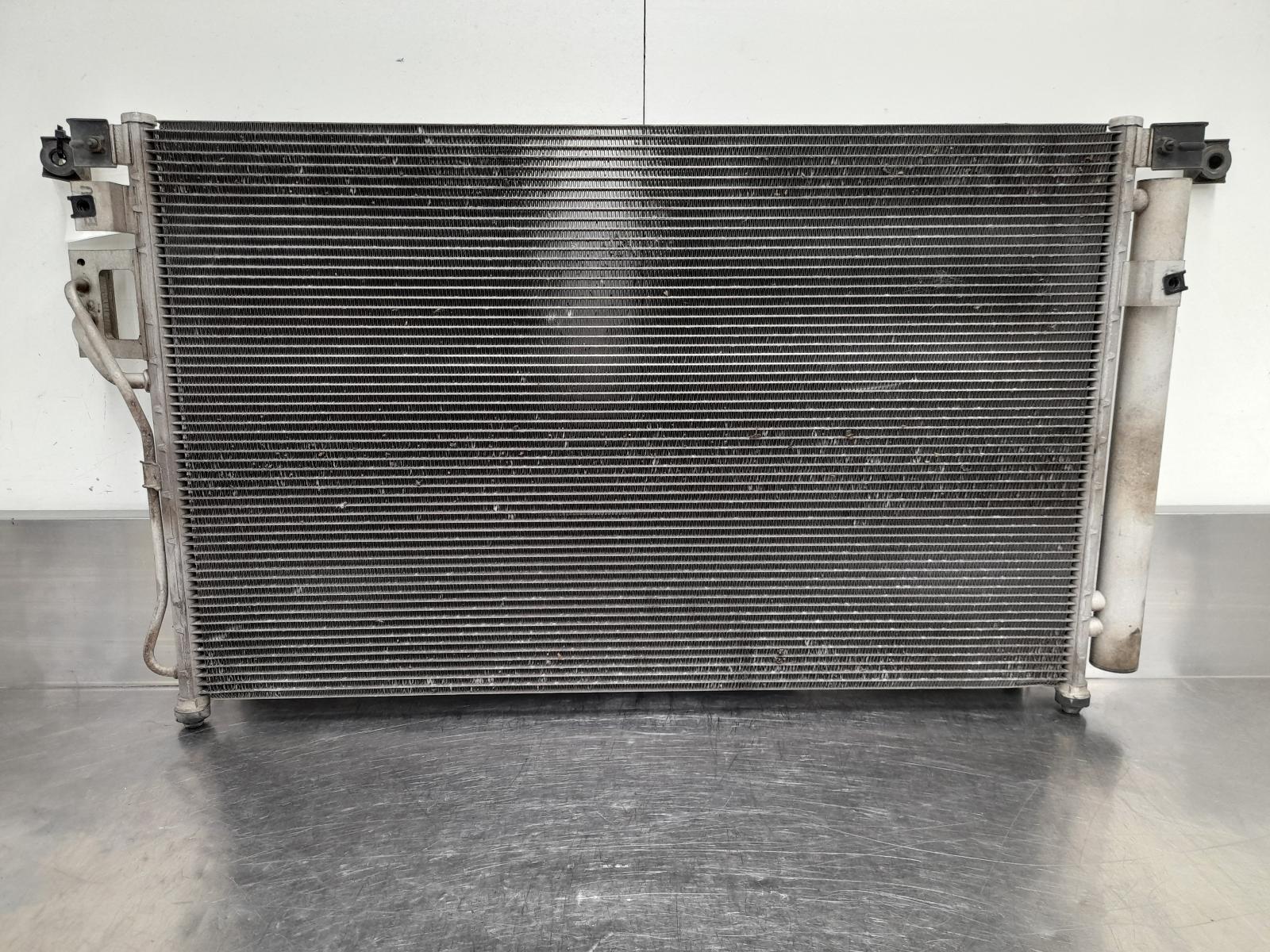 View Auto part A/C Condenser Hyundai Santa Fe 2008