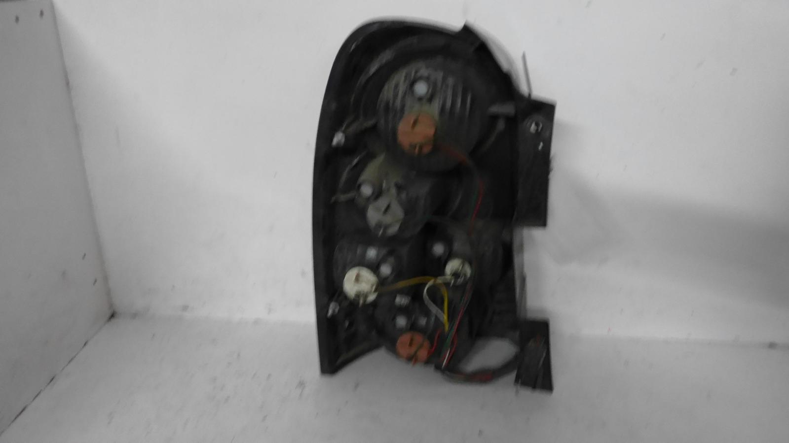 2008 Ssangyong Rexton Right Taillight View Auto part Right Taillight Ssangyong Rexton 2008