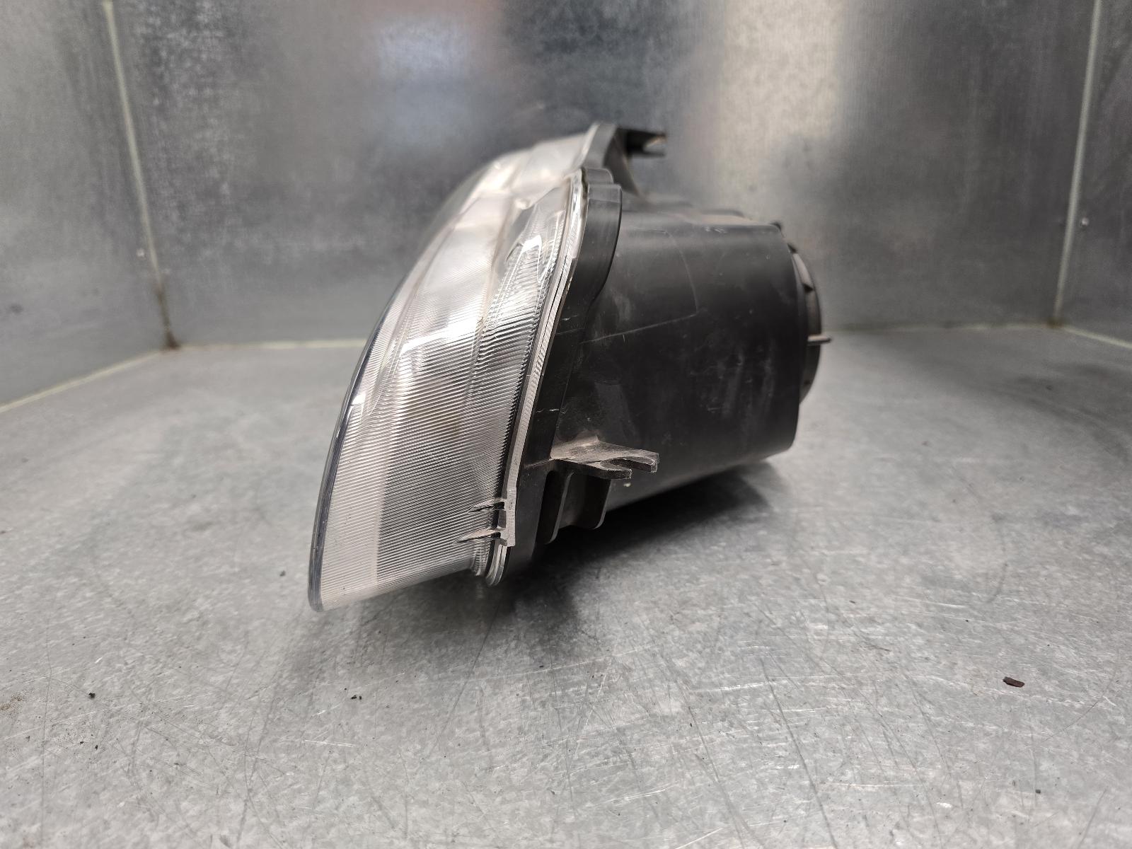 View Auto part Right Headlamp Jaguar Xf 2009