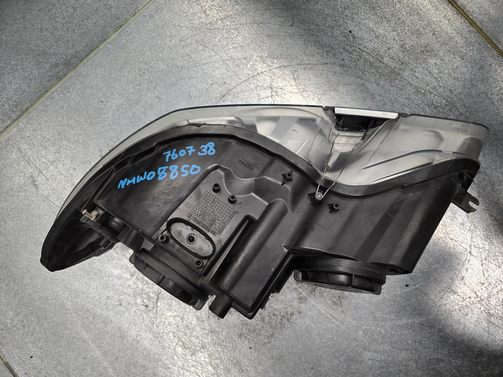 View Auto part Right Headlamp Jaguar Xf 2009