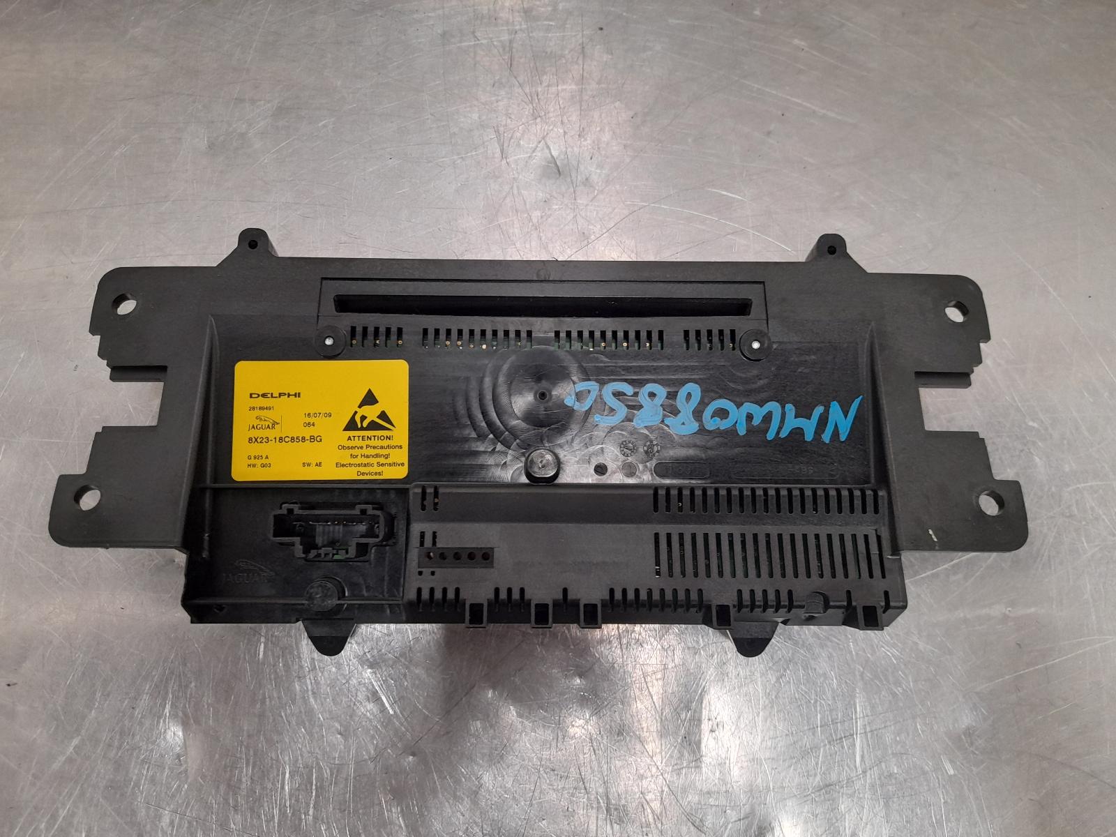 2009 Jaguar Xf Heater/Ac Controls View Auto part Heater/Ac Controls Jaguar Xf 2009