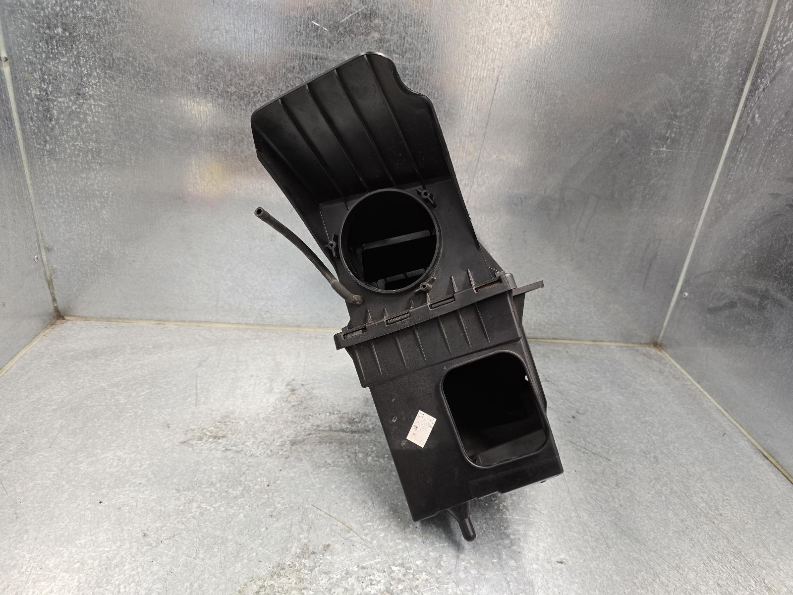 View Auto part Air Cleaner/Box Jaguar Xf 2009