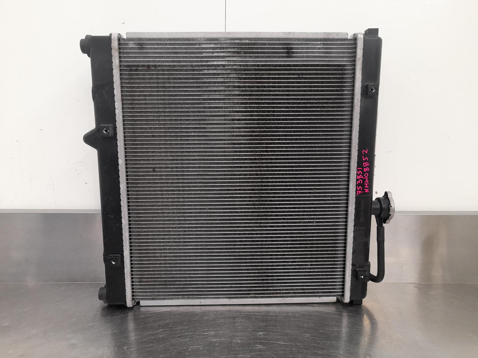 View Auto part Radiator Suzuki Jimny 2022