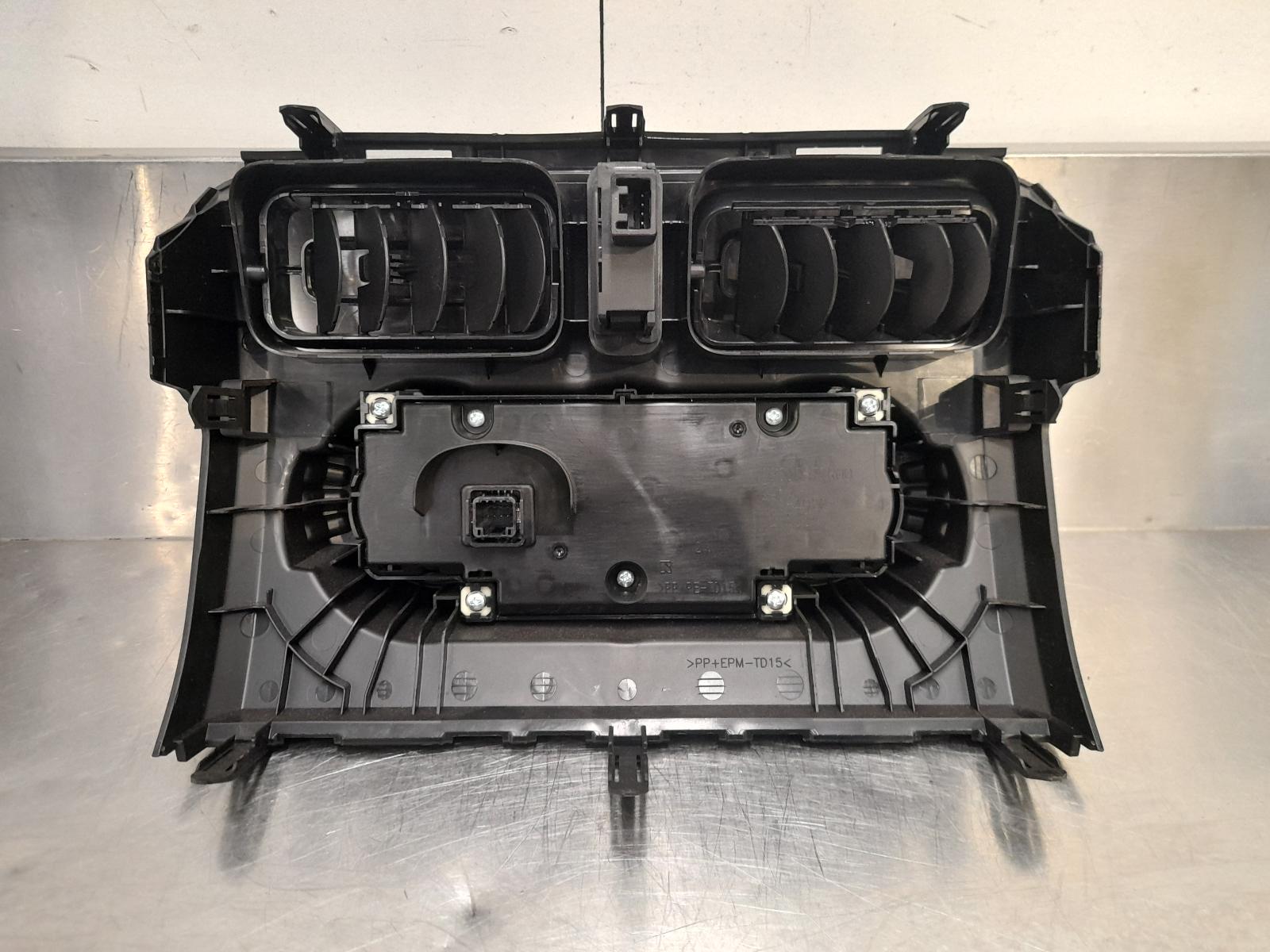 View Auto part Heater/Ac Controls Suzuki Jimny 2022