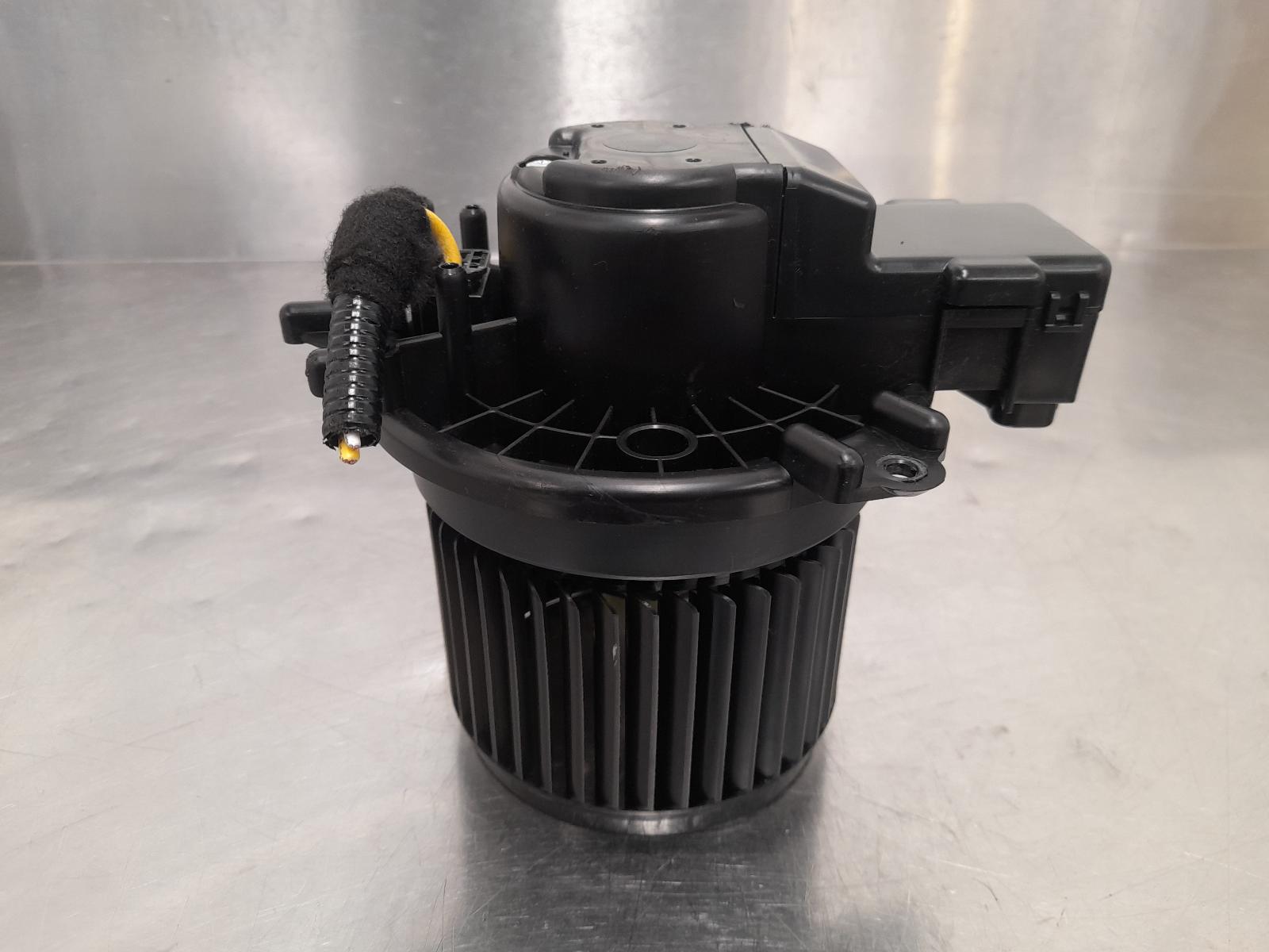 2022 Suzuki Jimny Heater Fan Motor View Auto part Heater Fan Motor Suzuki Jimny 2022