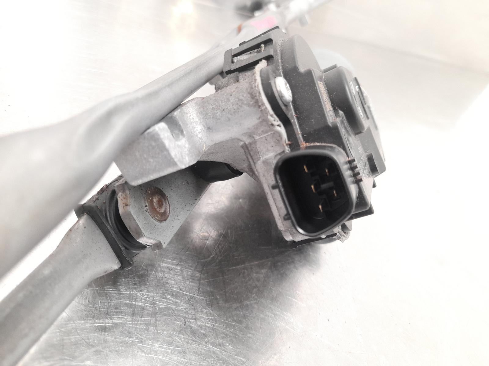View Auto part Wiper Motor Suzuki Jimny 2022