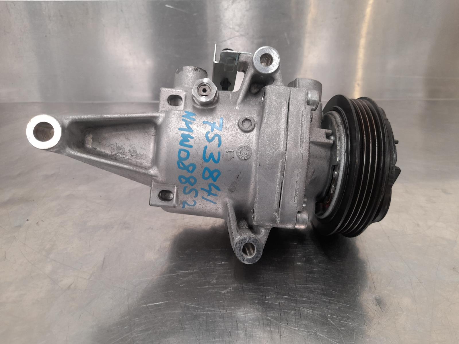 View Auto part A/C Compressor Suzuki Jimny 2022