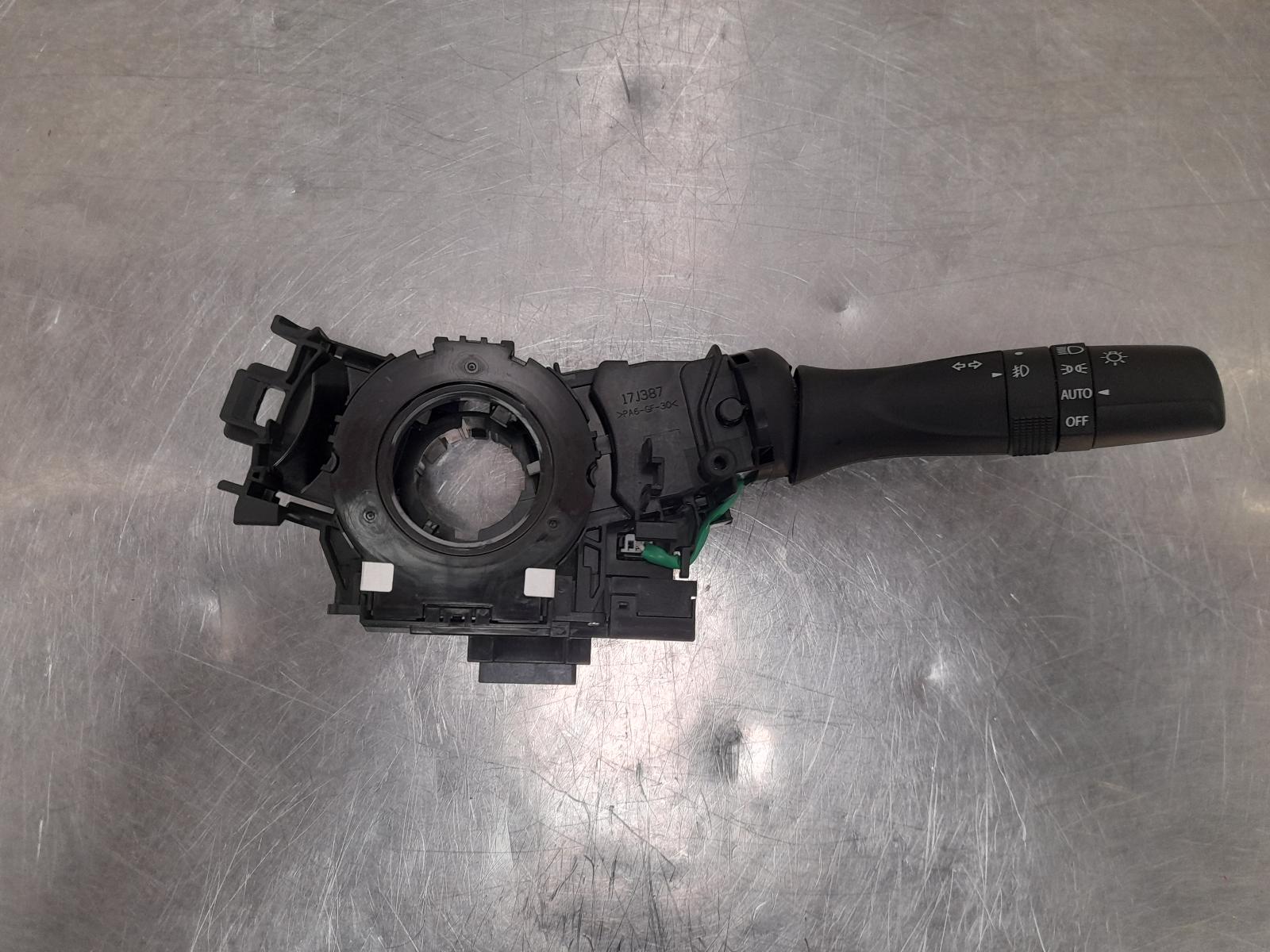 View Auto part Combination Switch Suzuki Jimny 2022