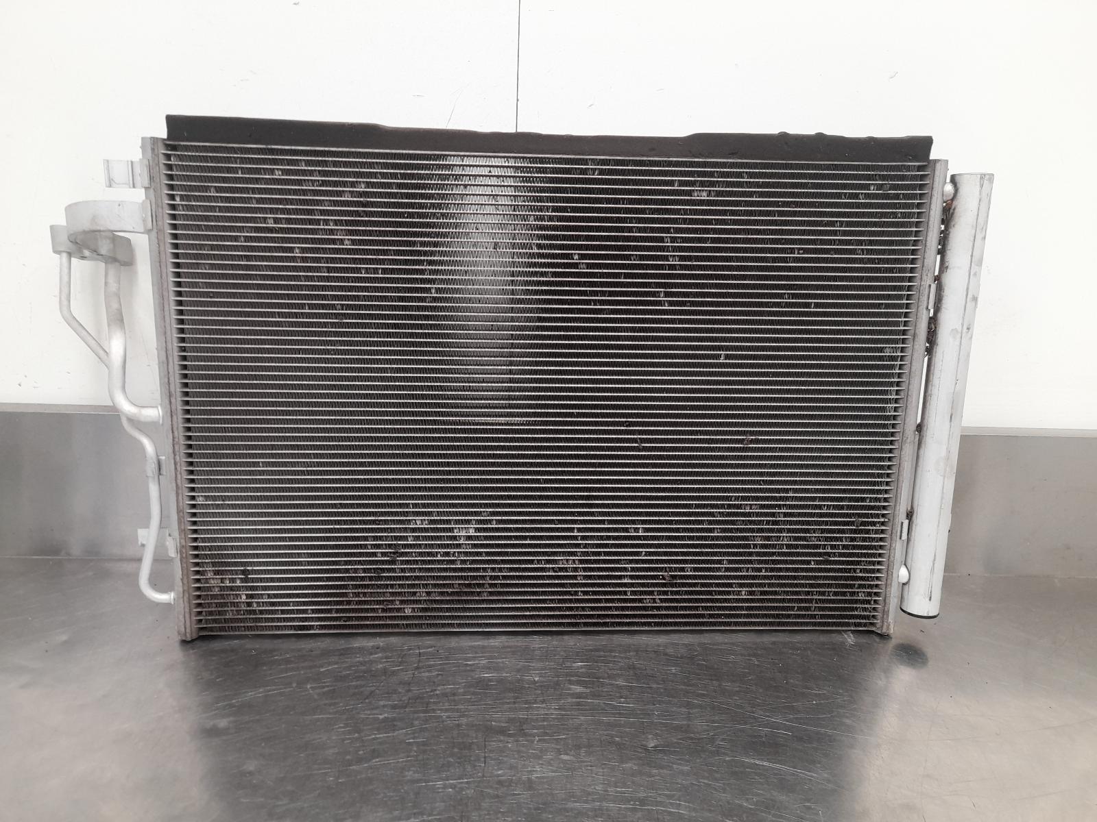 View Auto part A/C Condenser Kia Cerato 2017