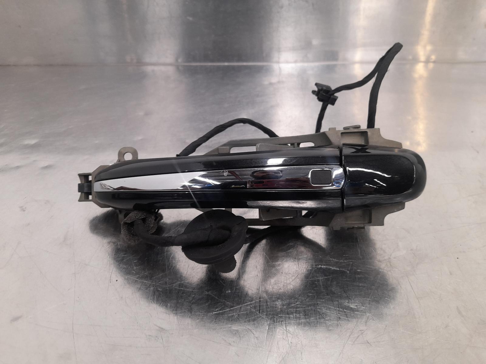 2004 Bentley Continental Door Handle View Auto part Door Handle Bentley Continental 2004