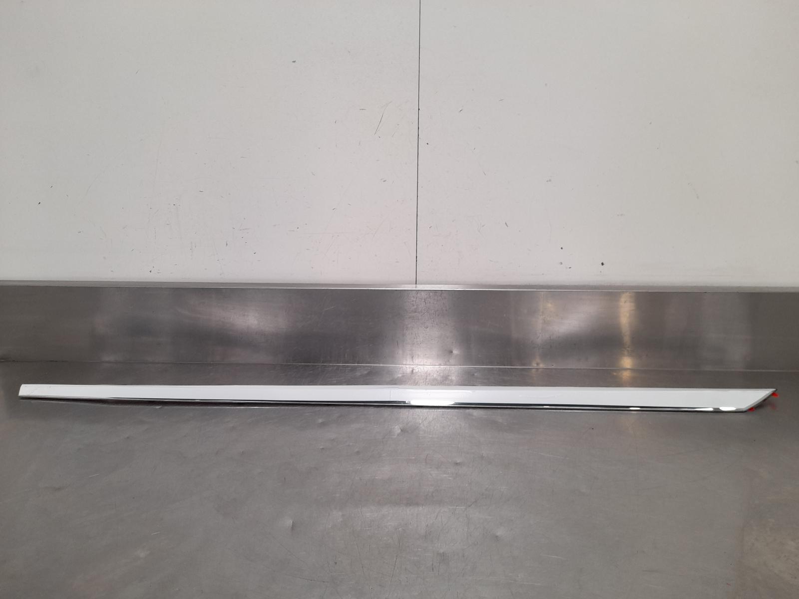 View Auto part Body/Door Mould Bentley Continental 2013