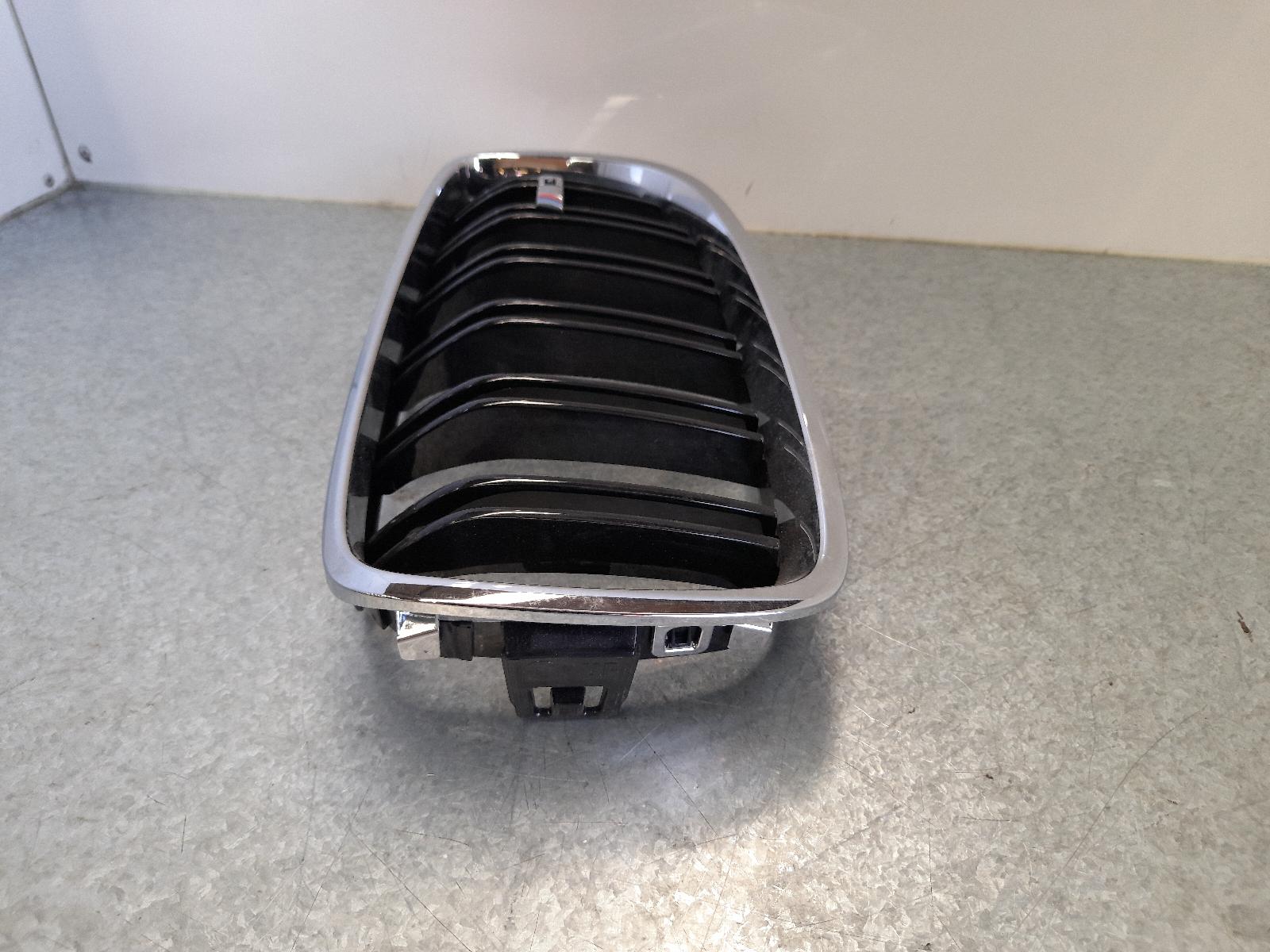 View Auto part Grille Bmw 3 Series 2018