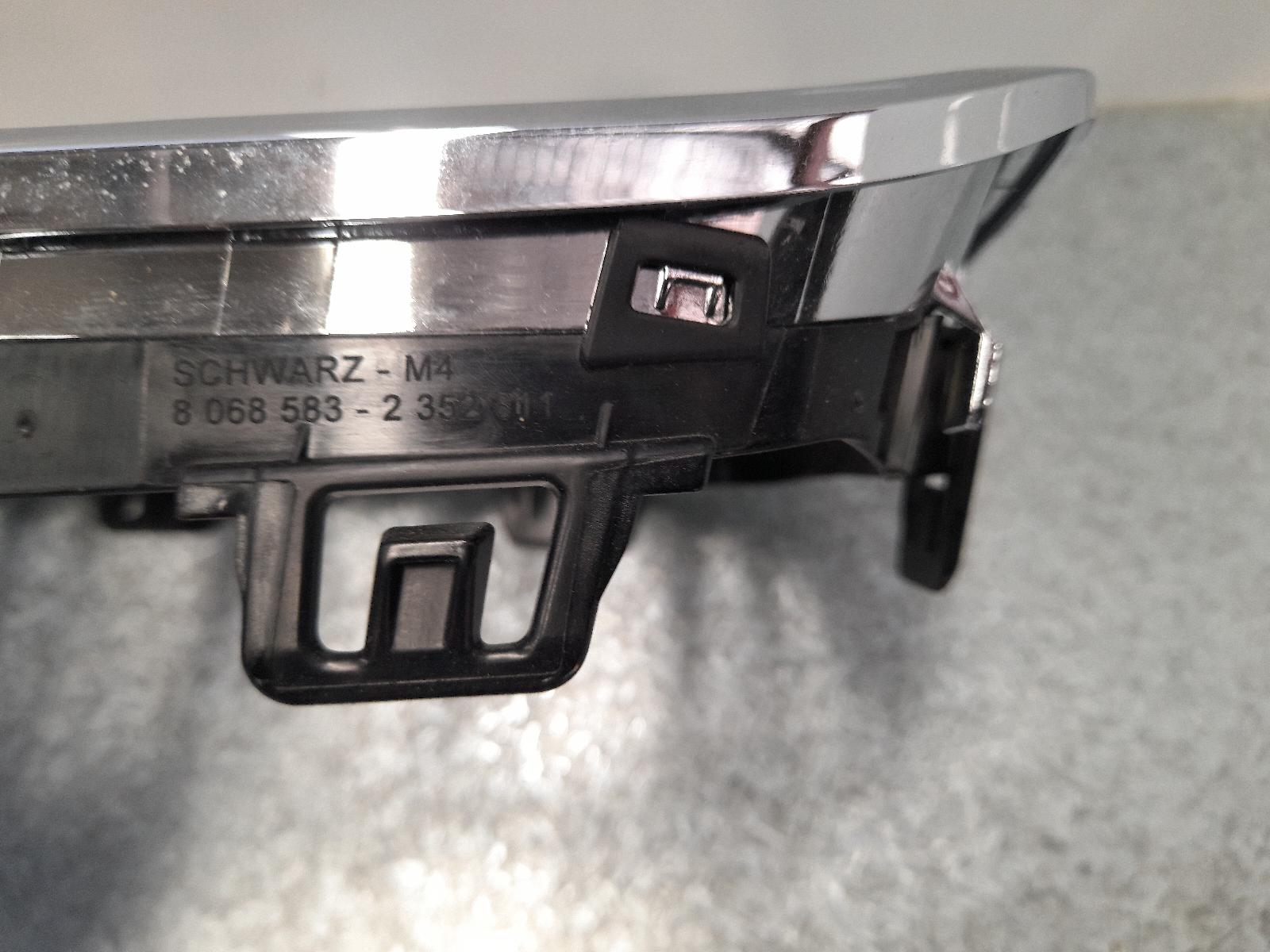 View Auto part Grille Bmw 3 Series 2018