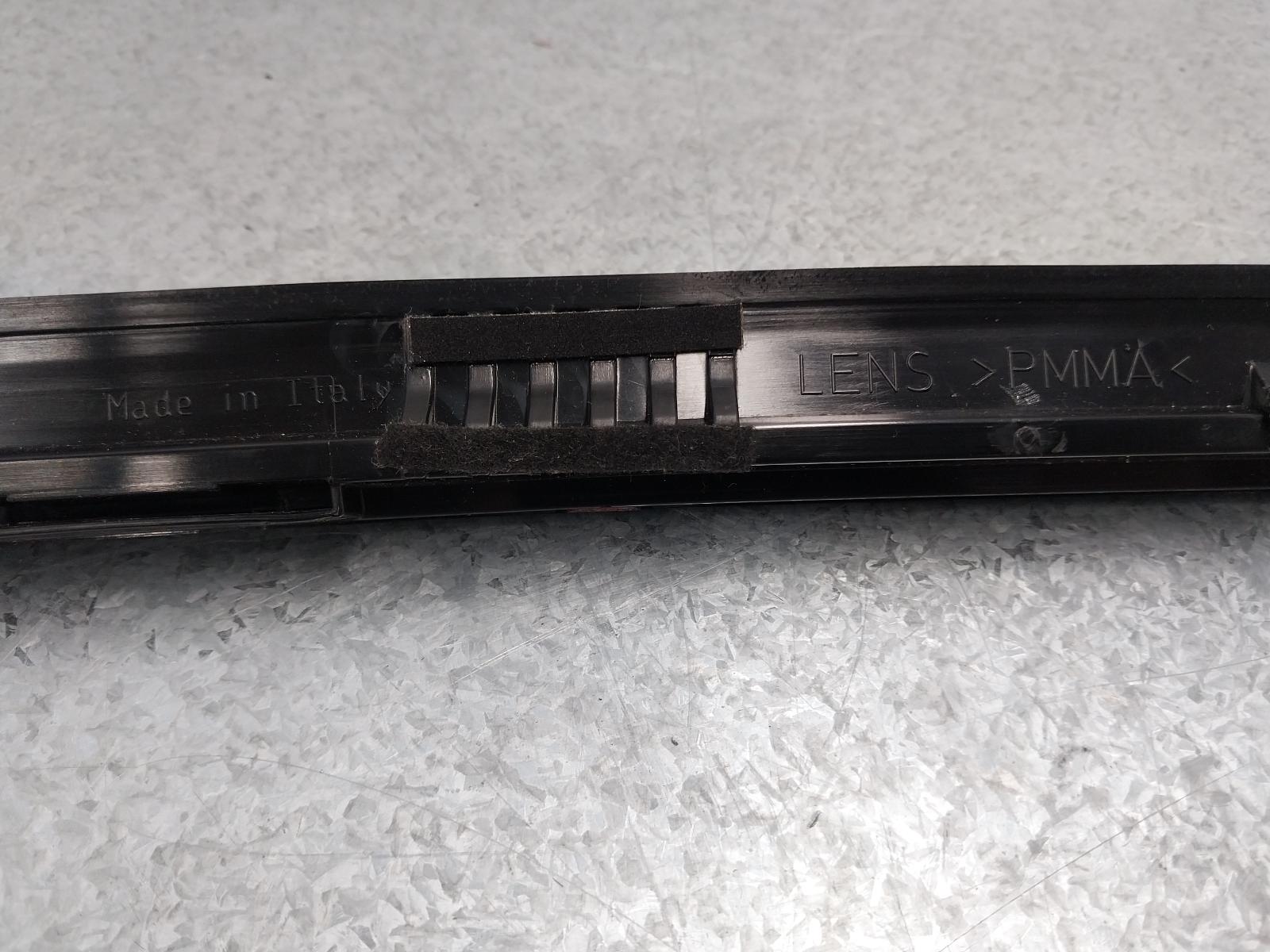View Auto part High Level Stoplight Bentley Continental 2010