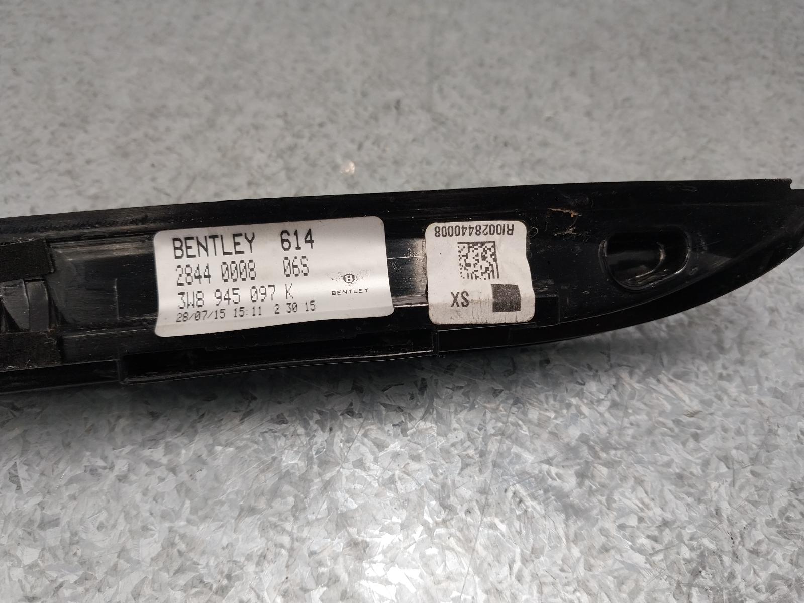 View Auto part High Level Stoplight Bentley Continental 2010