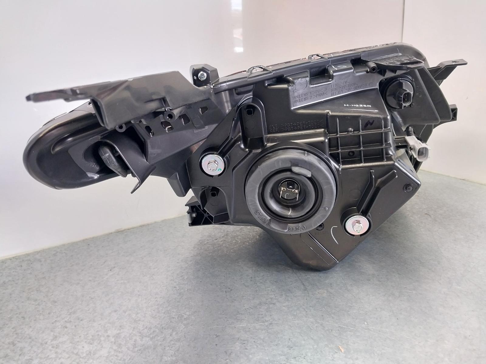 2016 Mitsubishi Triton Left Headlamp View Auto part Left Headlamp Mitsubishi Triton 2016