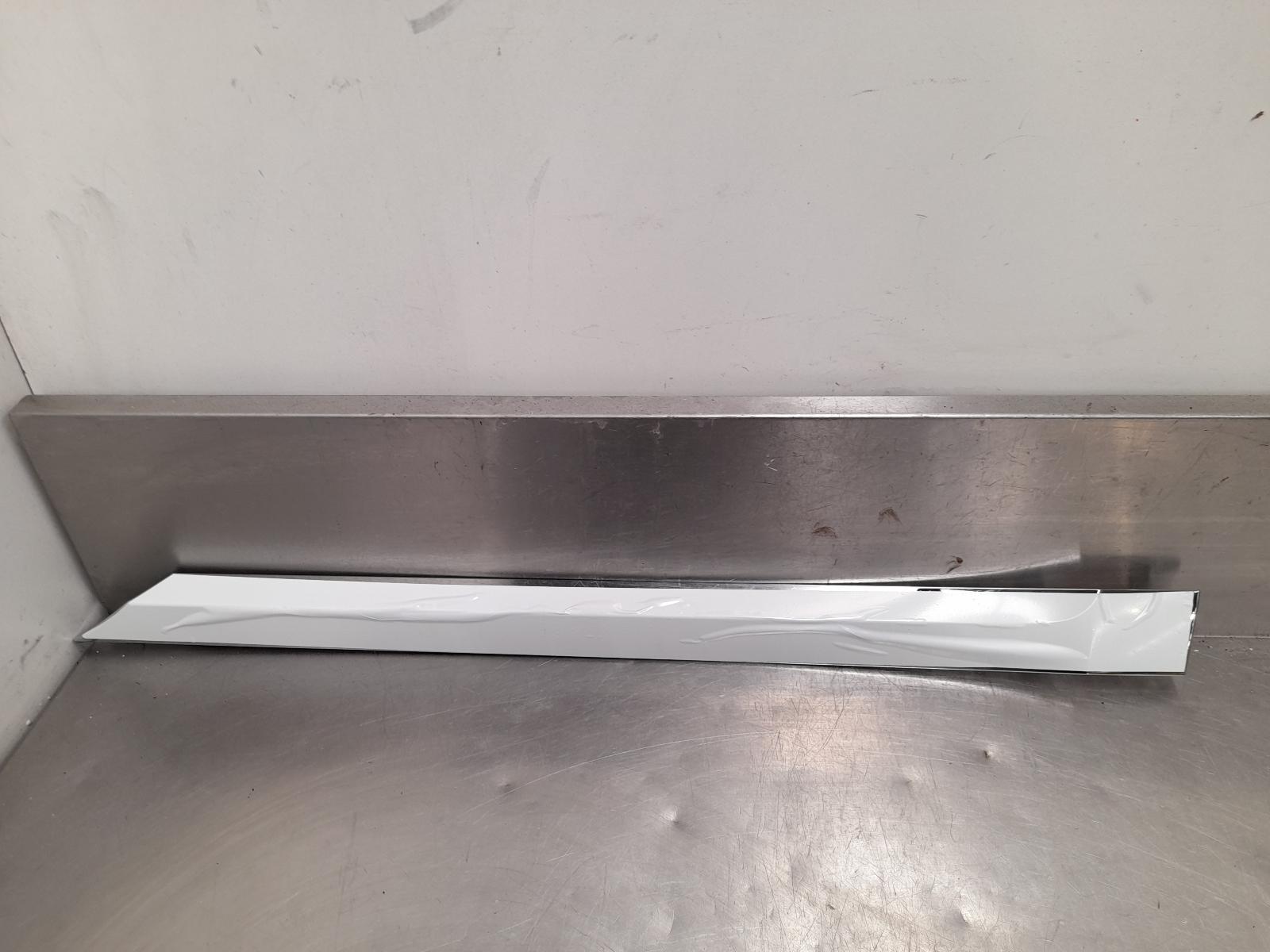 View Auto part Body/Door Mould Bentley Continental 2013