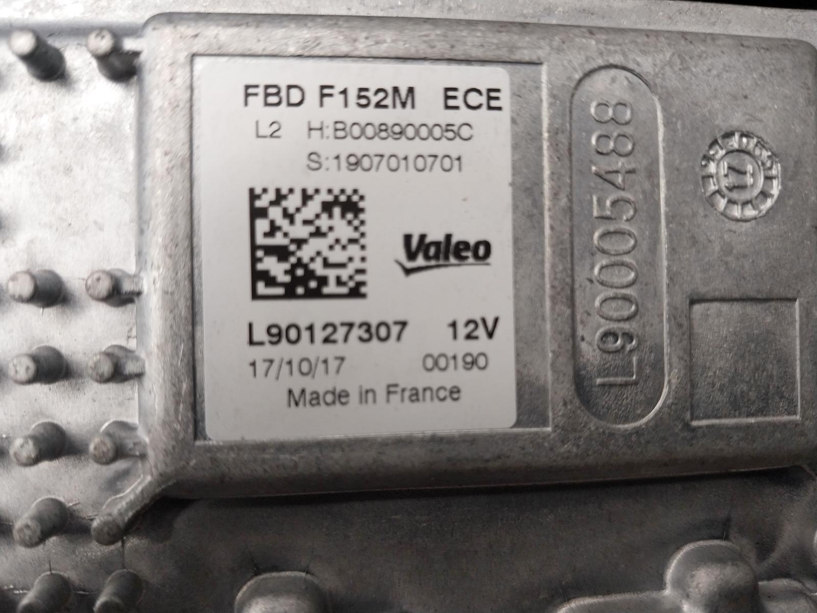 View Auto part Headlamp Ballast Ferrari F12 2013