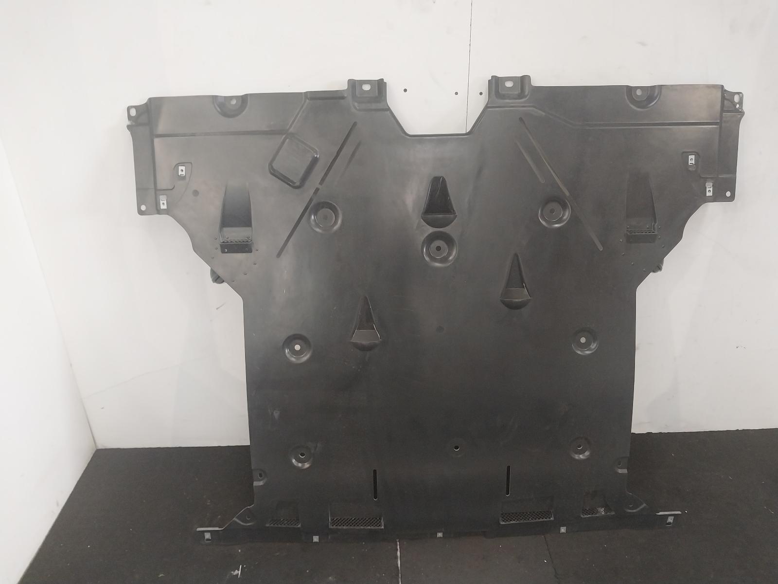 View Auto part Engine Cover Ferrari F12 2013