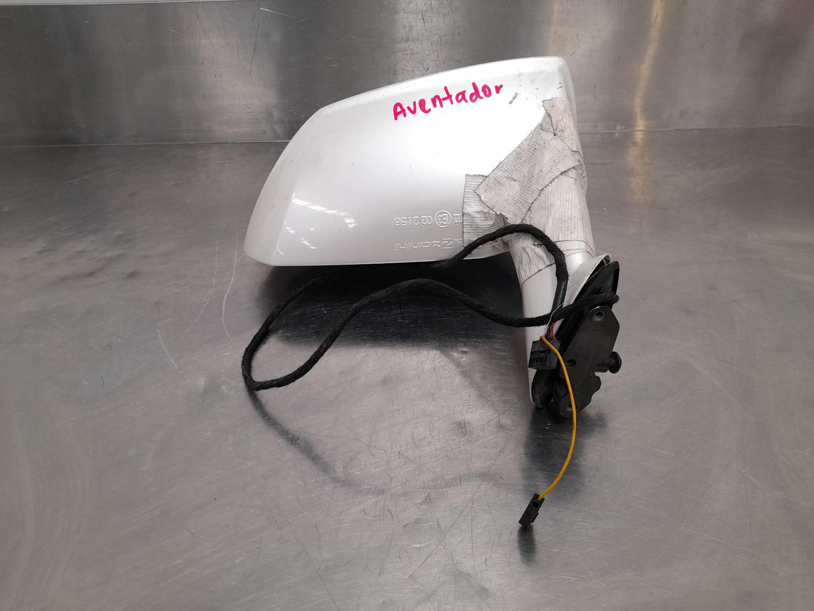 View Auto part Right Door Mirror Lamborghini Aventador 2011