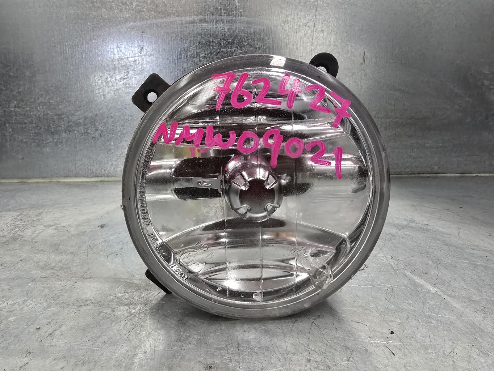 View Auto part Left Indicator/Fog/Side Daihatsu Terios 2004