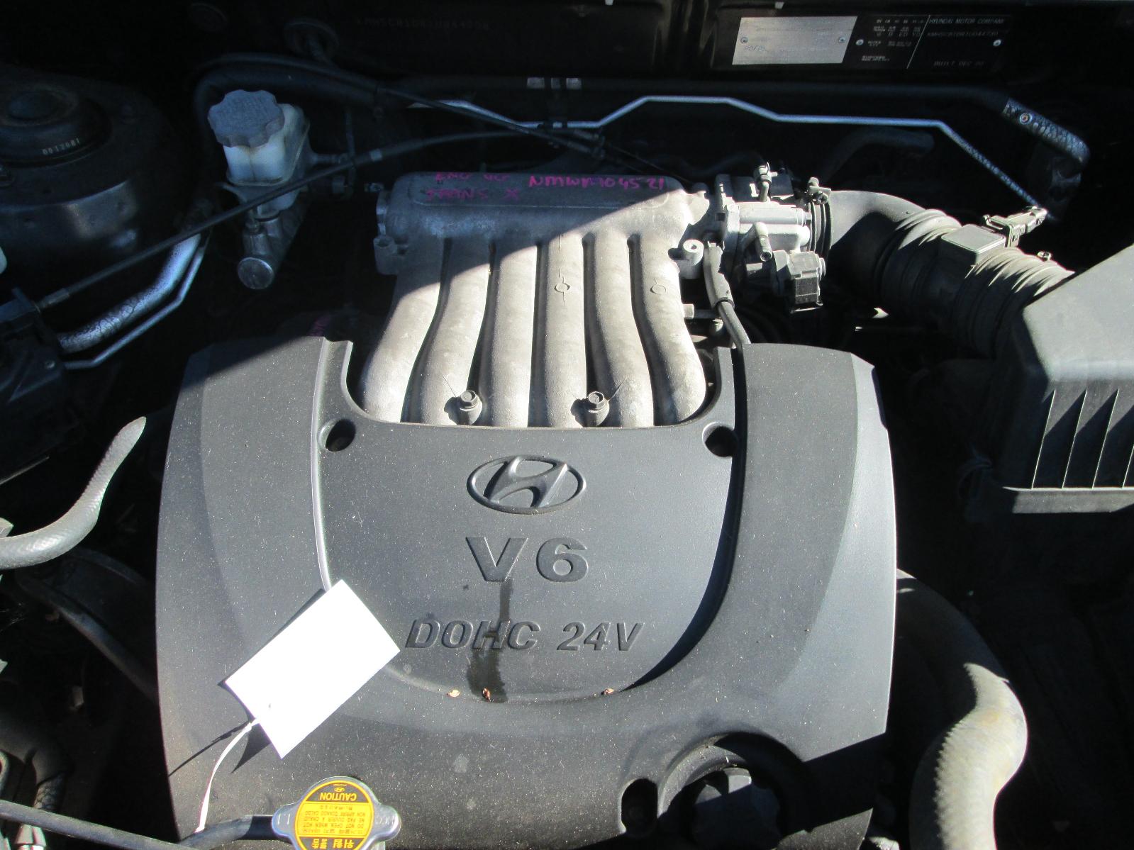 View Auto part Right Headlamp Hyundai Santa Fe 2001