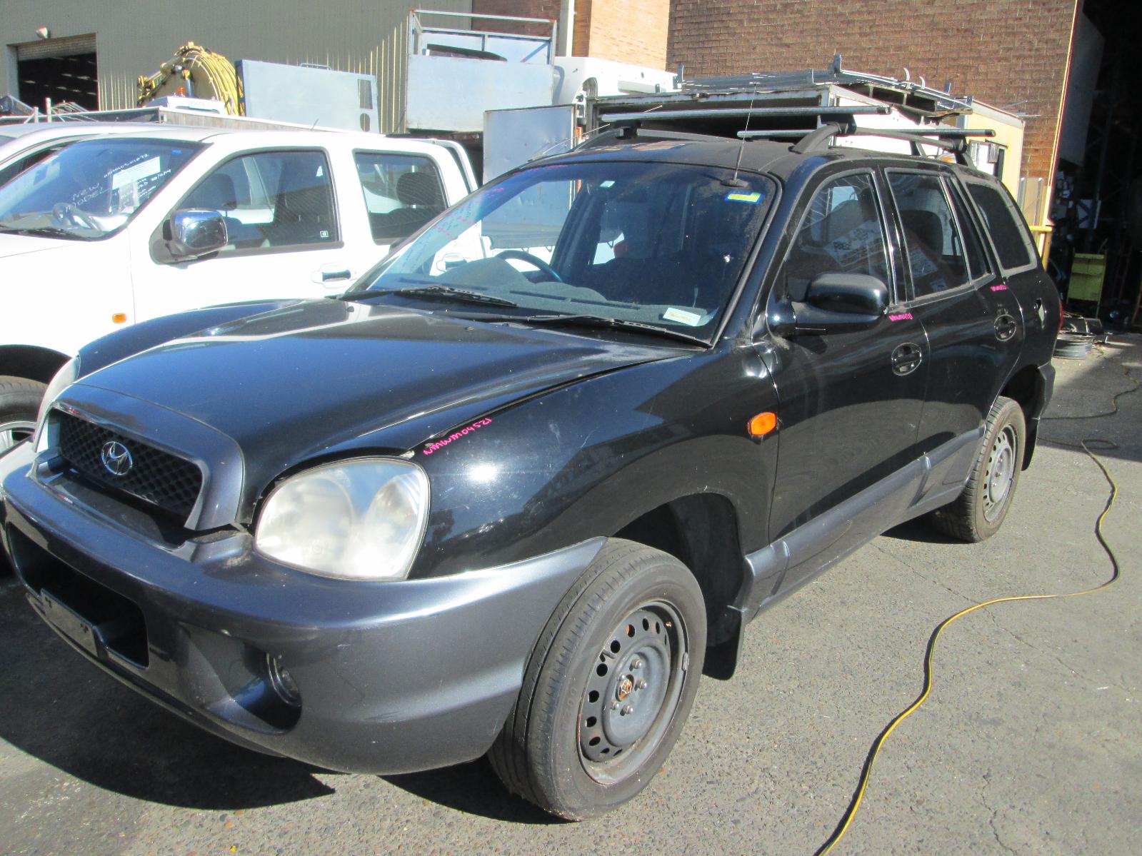 View Auto part Right Headlamp Hyundai Santa Fe 2001