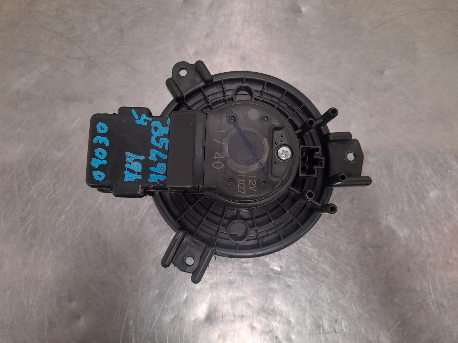 View Auto part Heater Fan Motor Suzuki Jimny 2021