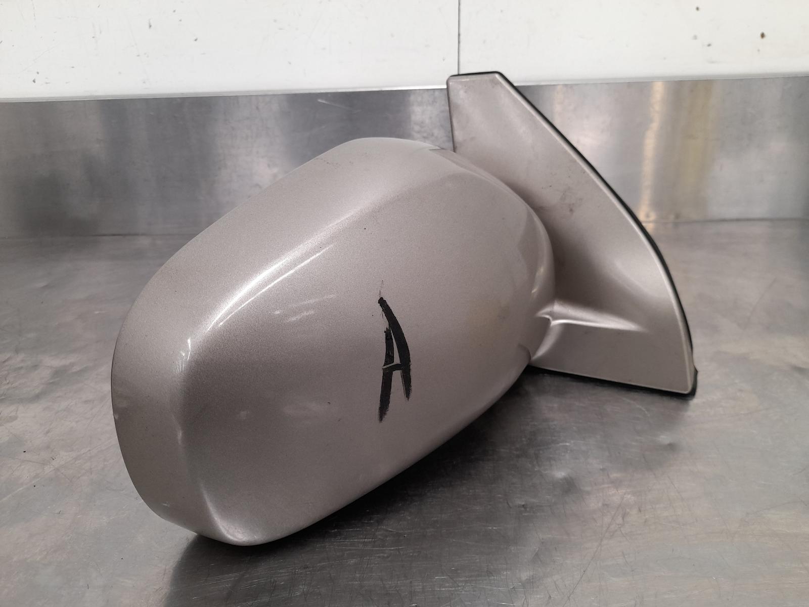 View Auto part Right Door Mirror Suzuki Xl7 2005