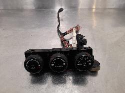 View Auto part Heater/Ac Controls Suzuki Xl7 2005