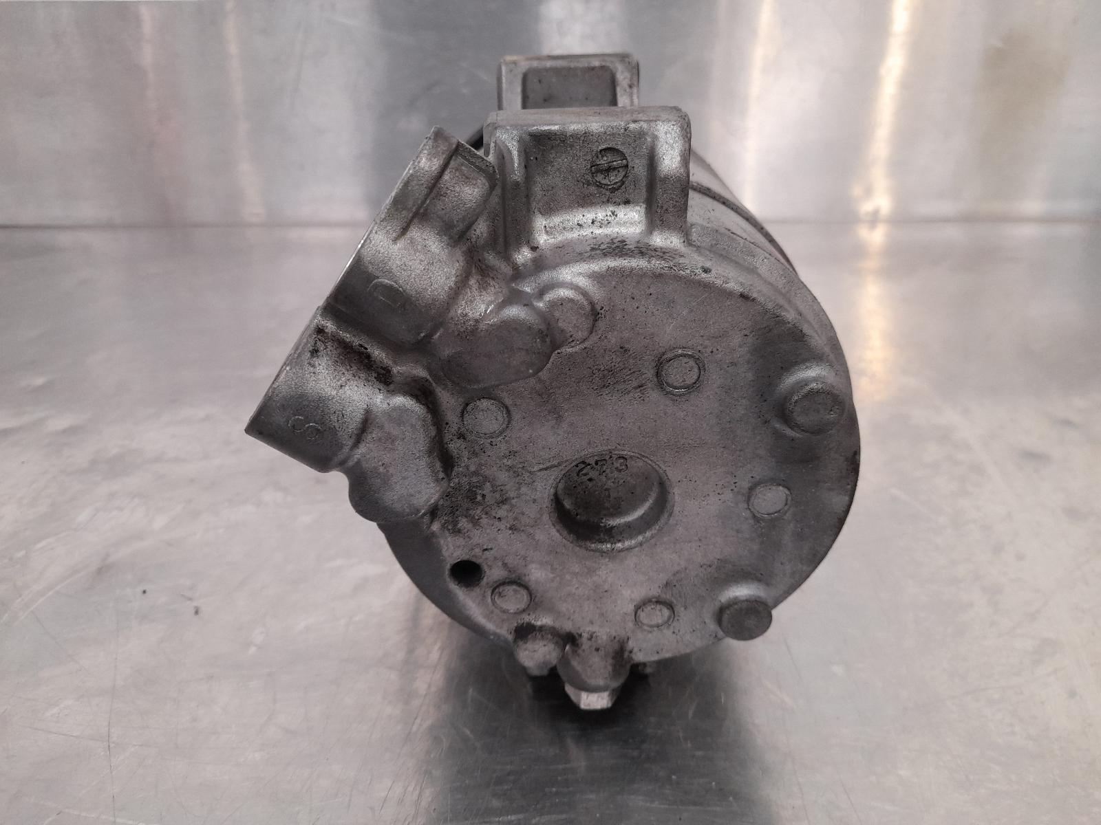 2005 Suzuki Xl7 A/C Compressor View Auto part A/C Compressor Suzuki Xl7 2005