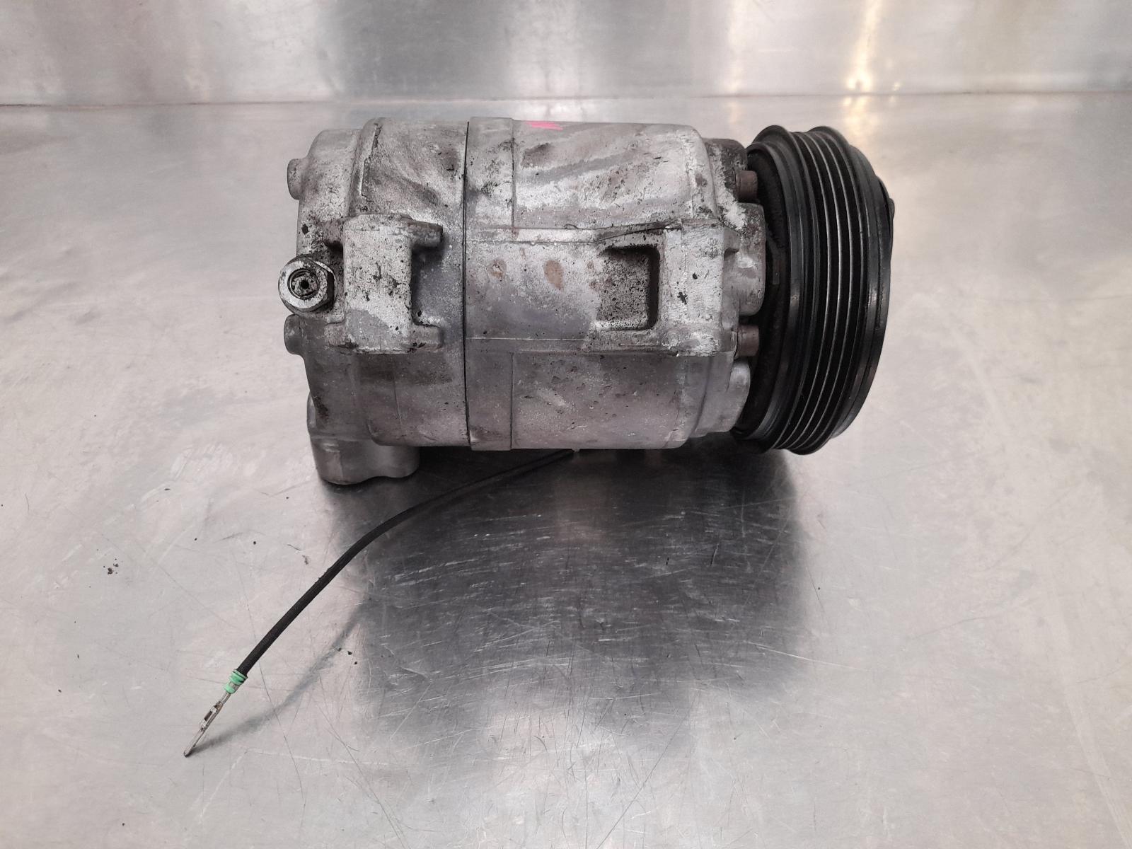 2005 Suzuki Xl7 A/C Compressor View Auto part A/C Compressor Suzuki Xl7 2005