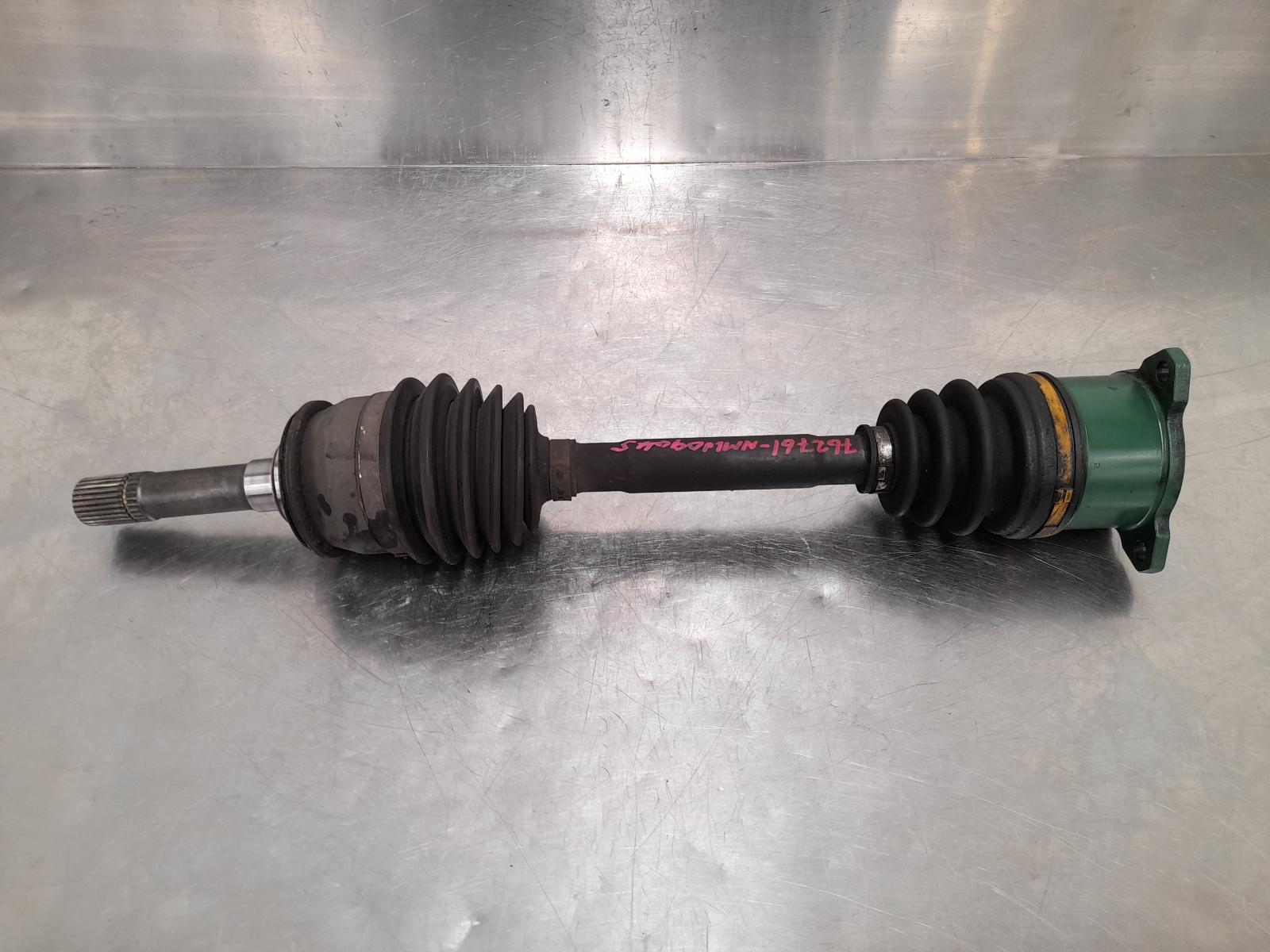 View Auto part Left Driveshaft Suzuki Xl7 2005