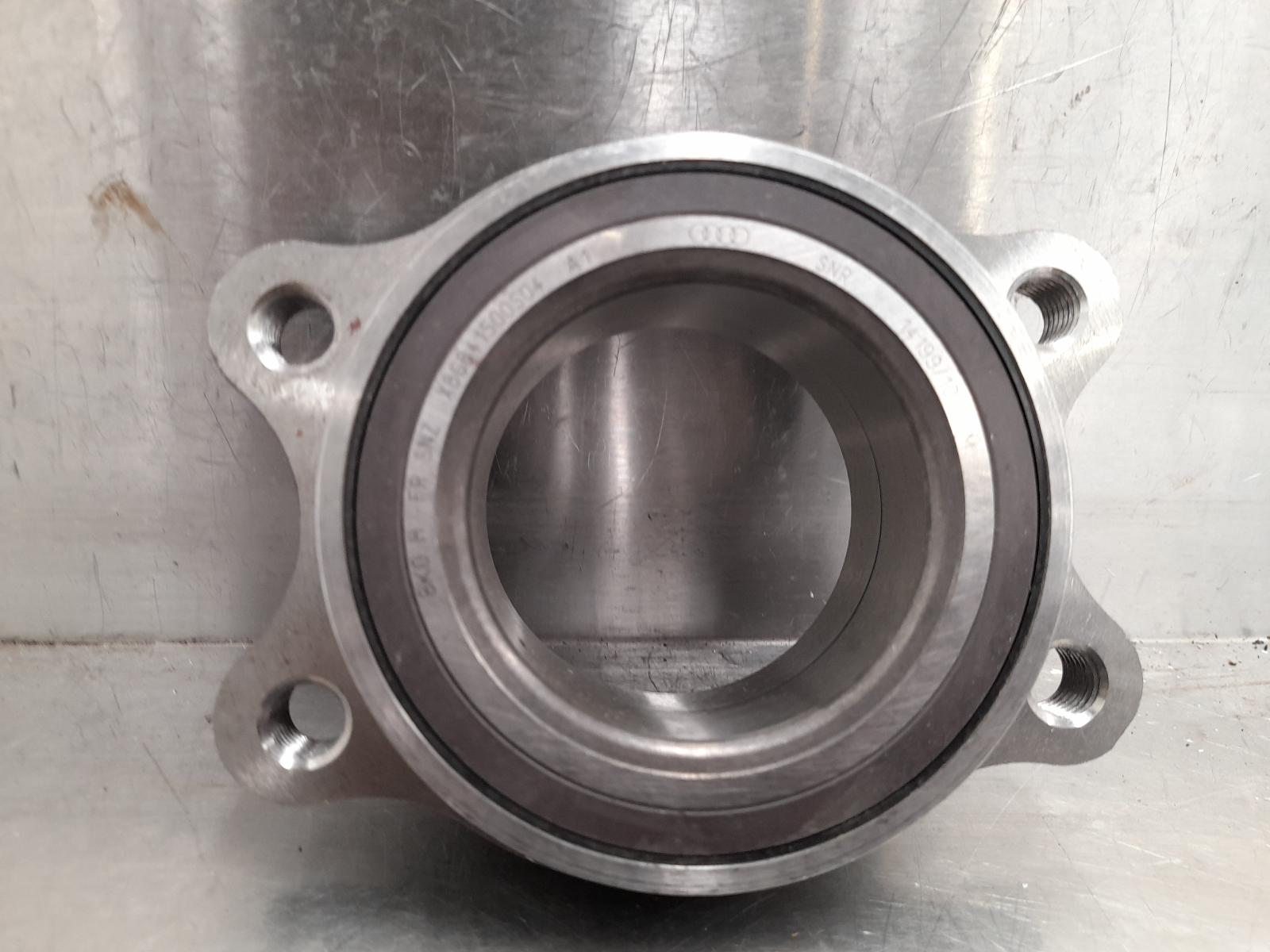 2015 Lamborghini Huracan Right Rear Hub Assembly View Auto part Right Rear Hub Assembly Lamborghini Huracan 2015