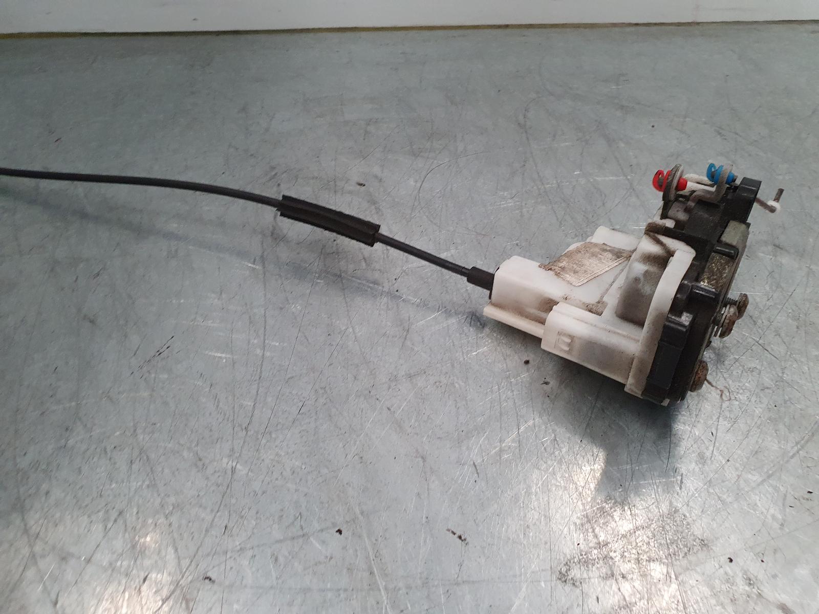 2011 Fiat 500 Door/Boot/Gate Lock View Auto part Door/Boot/Gate Lock Fiat 500 2011