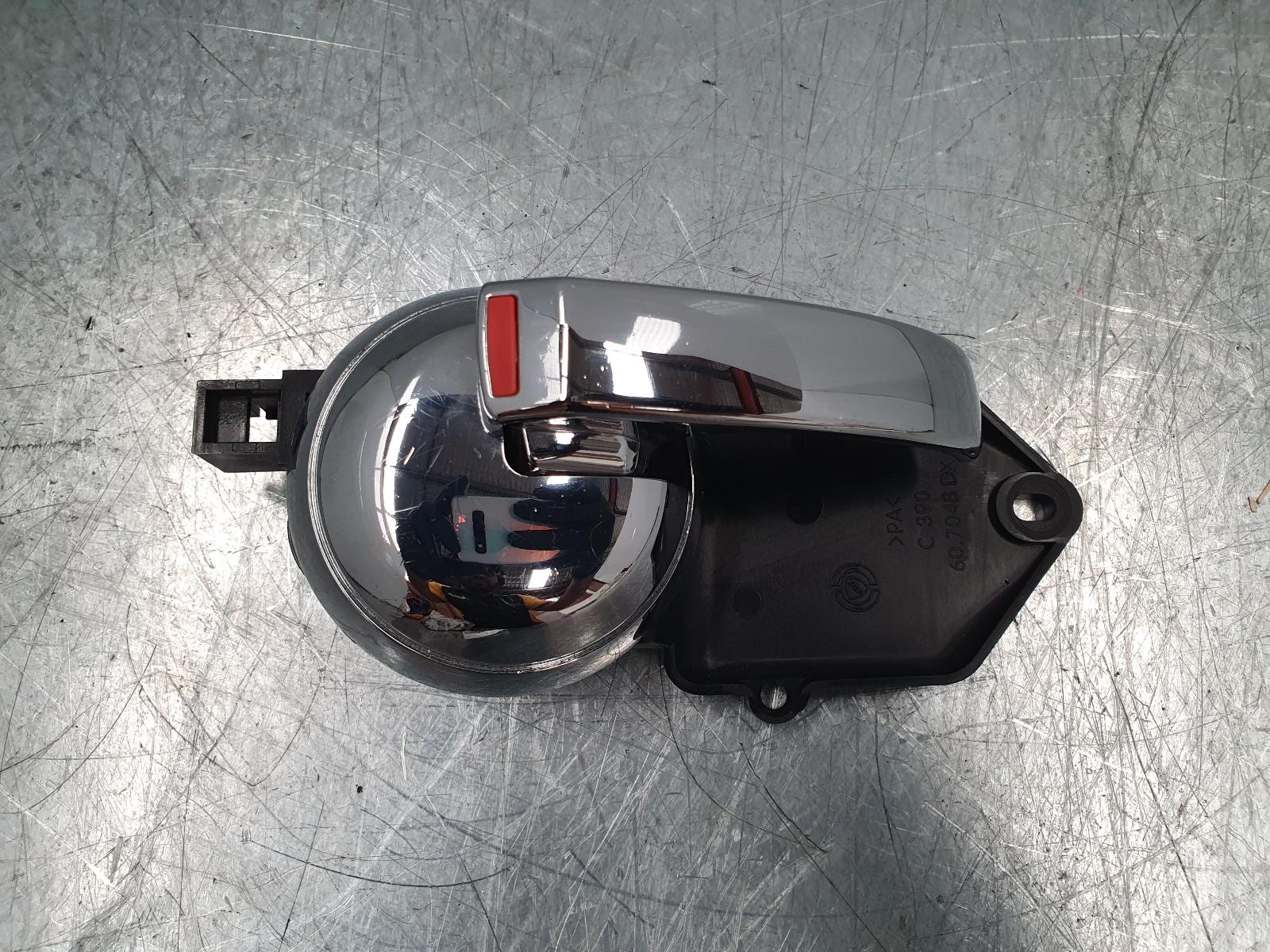 2011 Fiat 500 Door Handle View Auto part Door Handle Fiat 500 2011