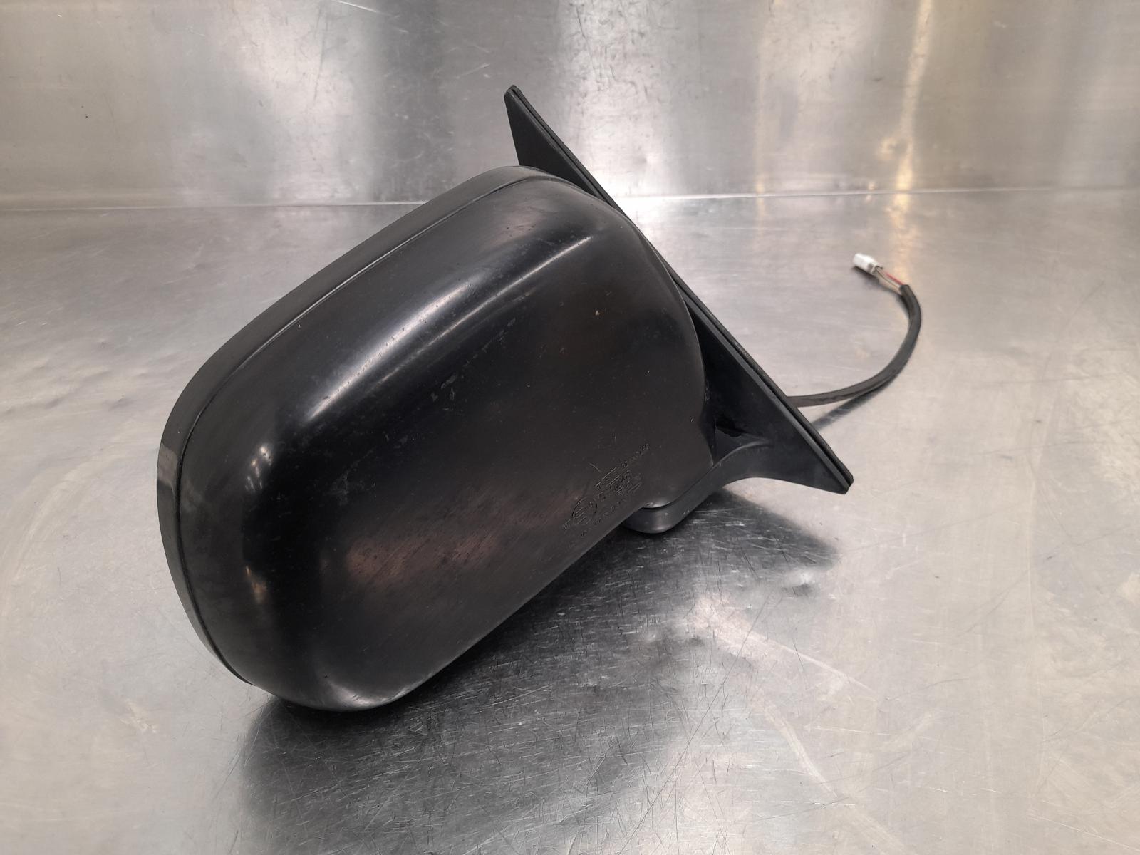 1995 Daihatsu Feroza Right Door Mirror View Auto part Right Door Mirror Daihatsu Feroza 1995