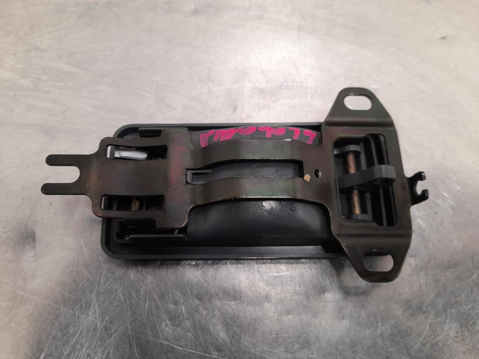 1995 Daihatsu Feroza Door Handle View Auto part Door Handle Daihatsu Feroza 1995