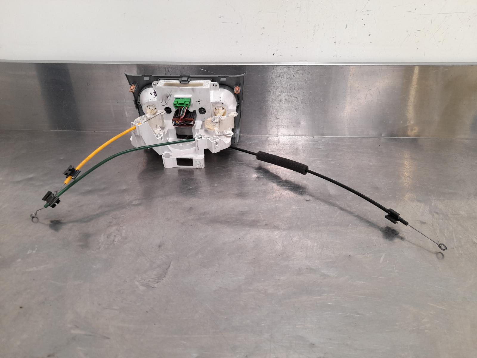 View Auto part Heater/Ac Controls Suzuki Alto 2010